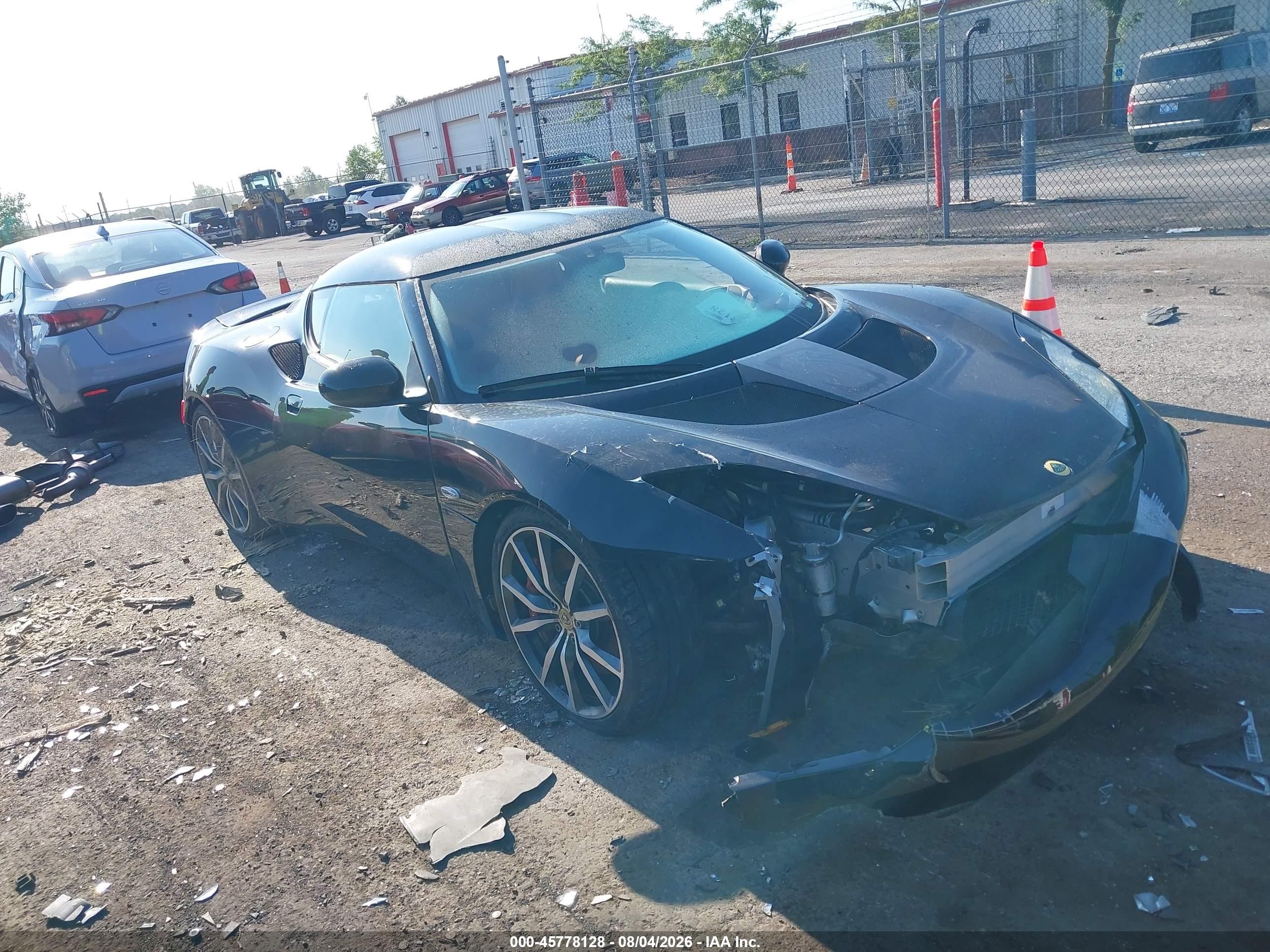 2014 Lotus Evora VIN SCCLMDSU8EHA10035 — IAAI salvage auction photo