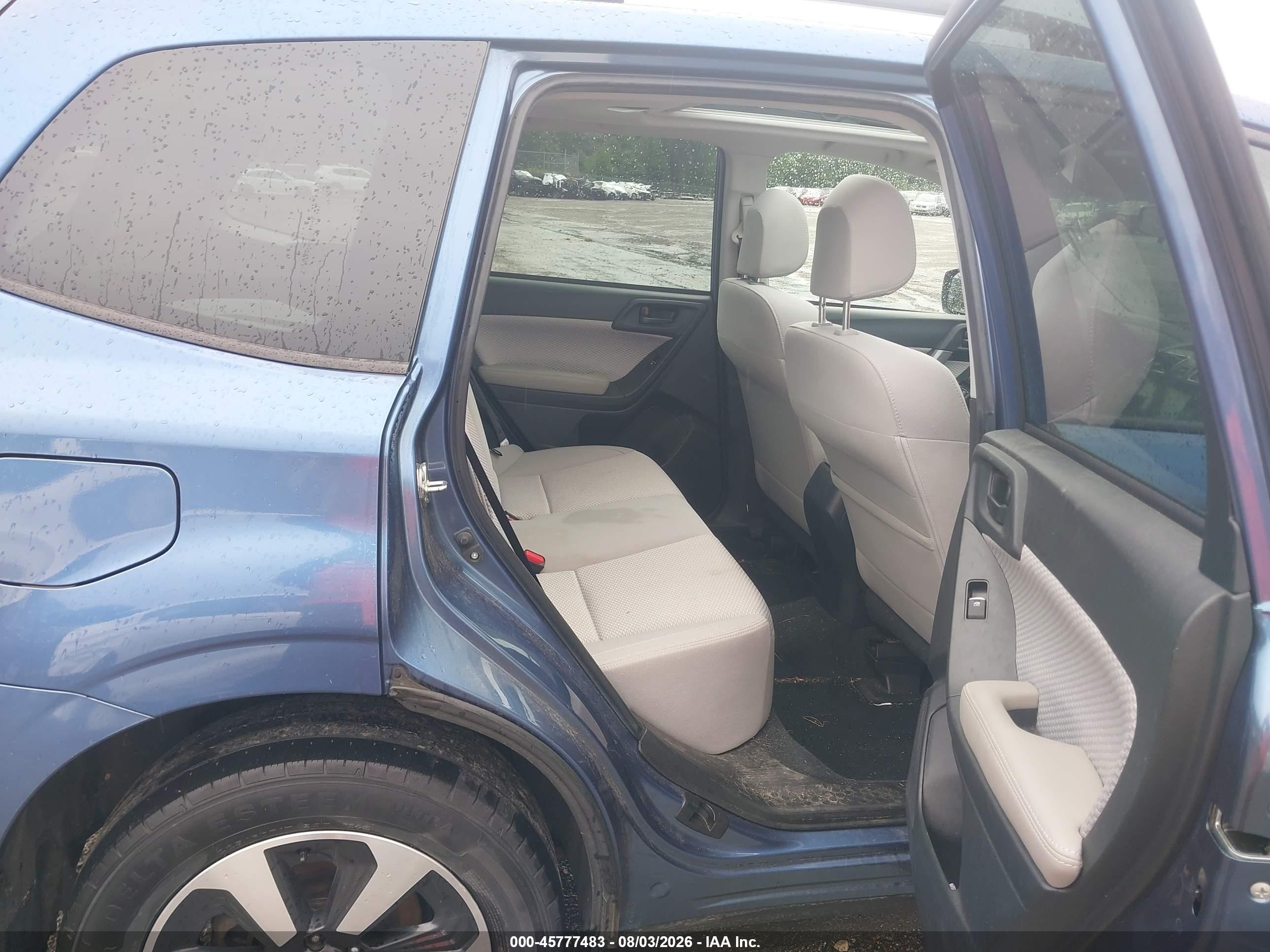 2018 Subaru Forester VIN JF2SJAGC2JH409603 IAAI salvage auction — Side, Salvage (Massachusetts), sold $1,950 on 2026-09-27 (photo 8)