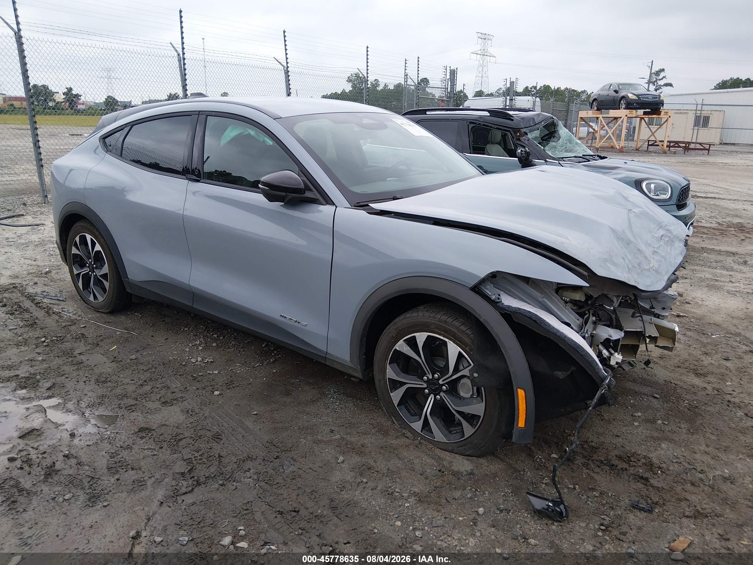 2025 Ford Mustang Mach-E VIN 3FMTK1R44SMA15826 — IAAI salvage auction photo