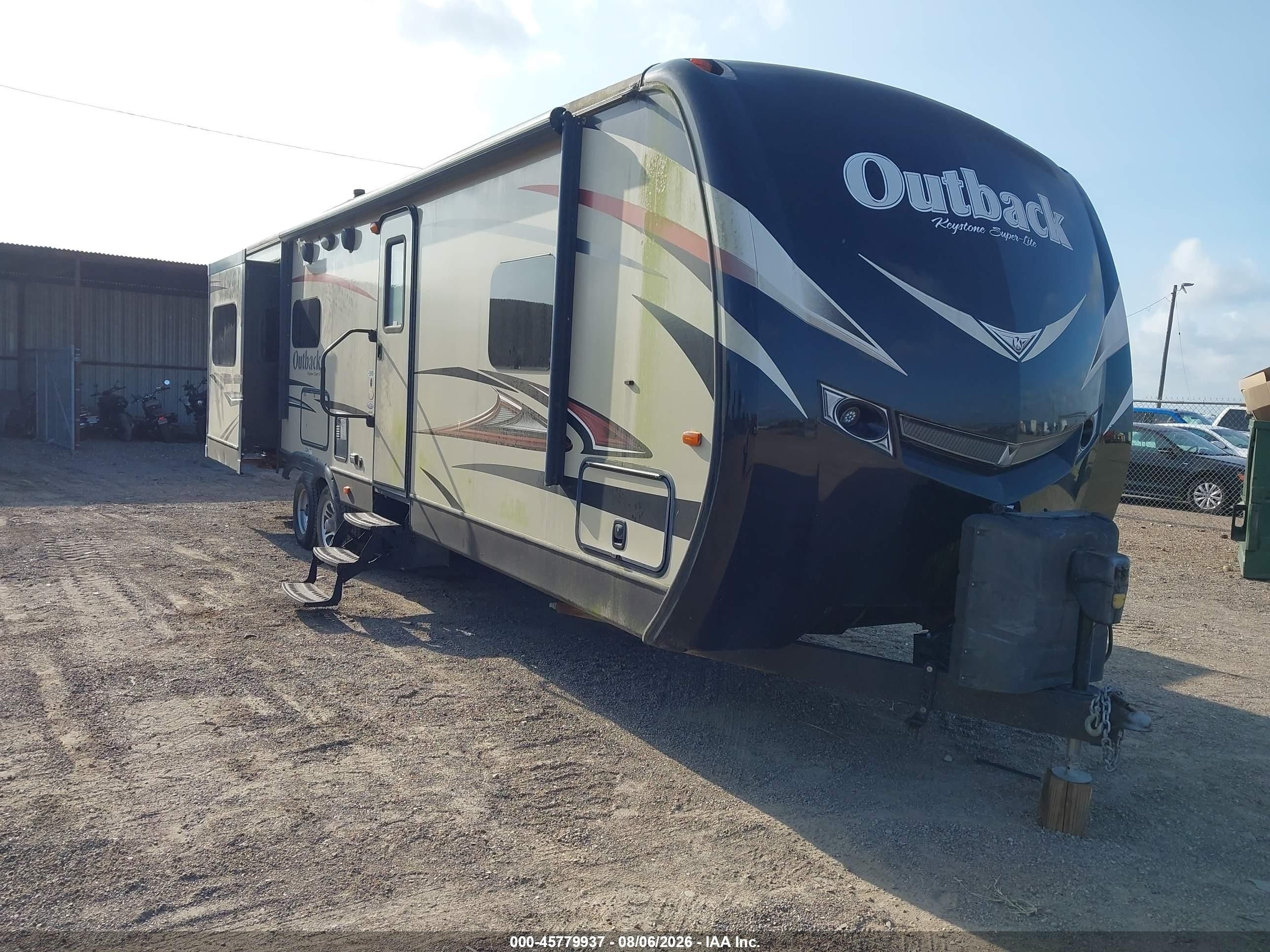 2015 Keystone 298re VIN 4YDT29828FB452418 IAAI salvage auction — Water/Flood, Original (Texas), sold $4,675 on 2026-09-11 (photo 1)