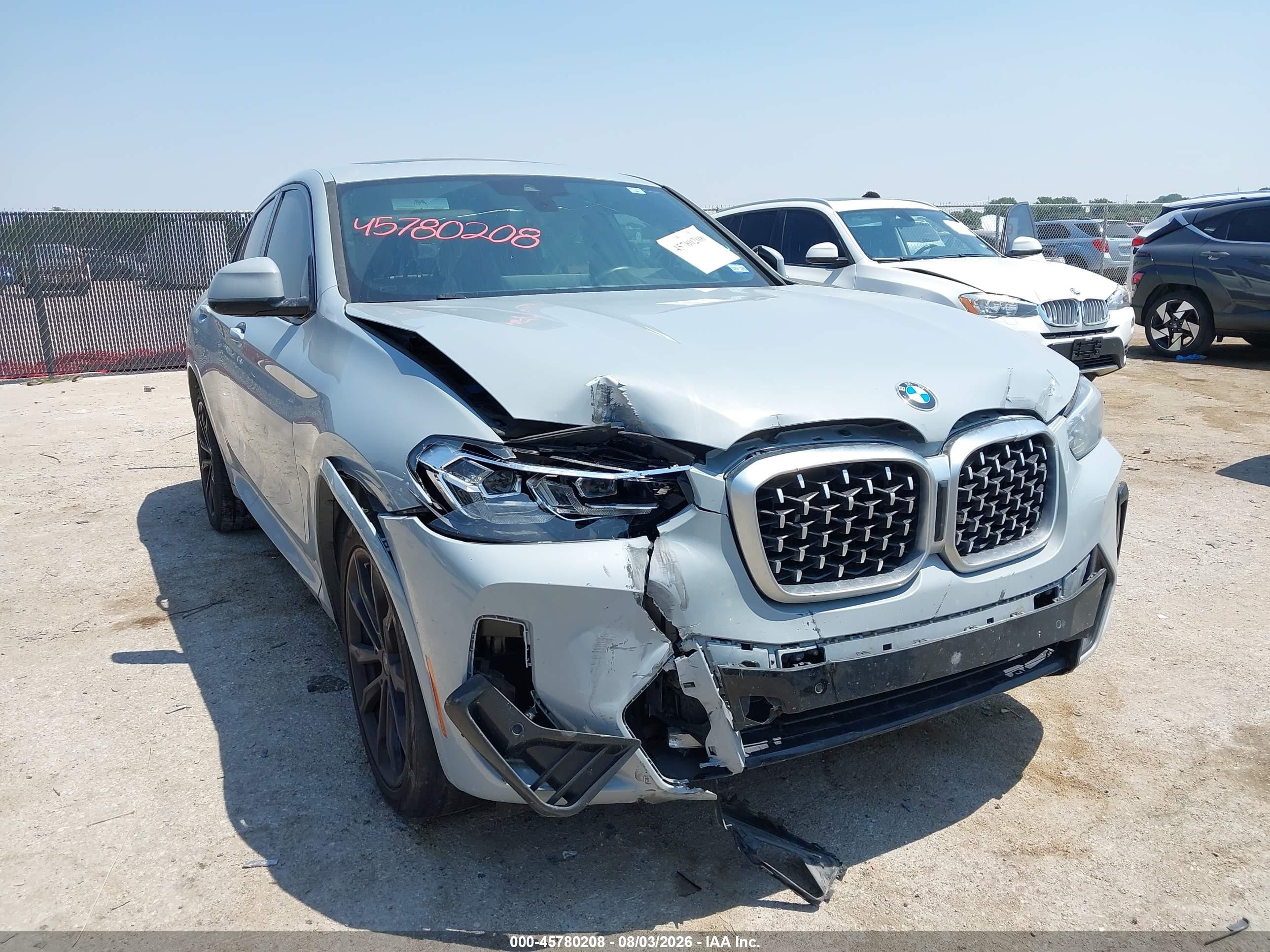 2022 BMW X4 VIN 5UX33DT03N9K01660 — IAAI salvage auction photo