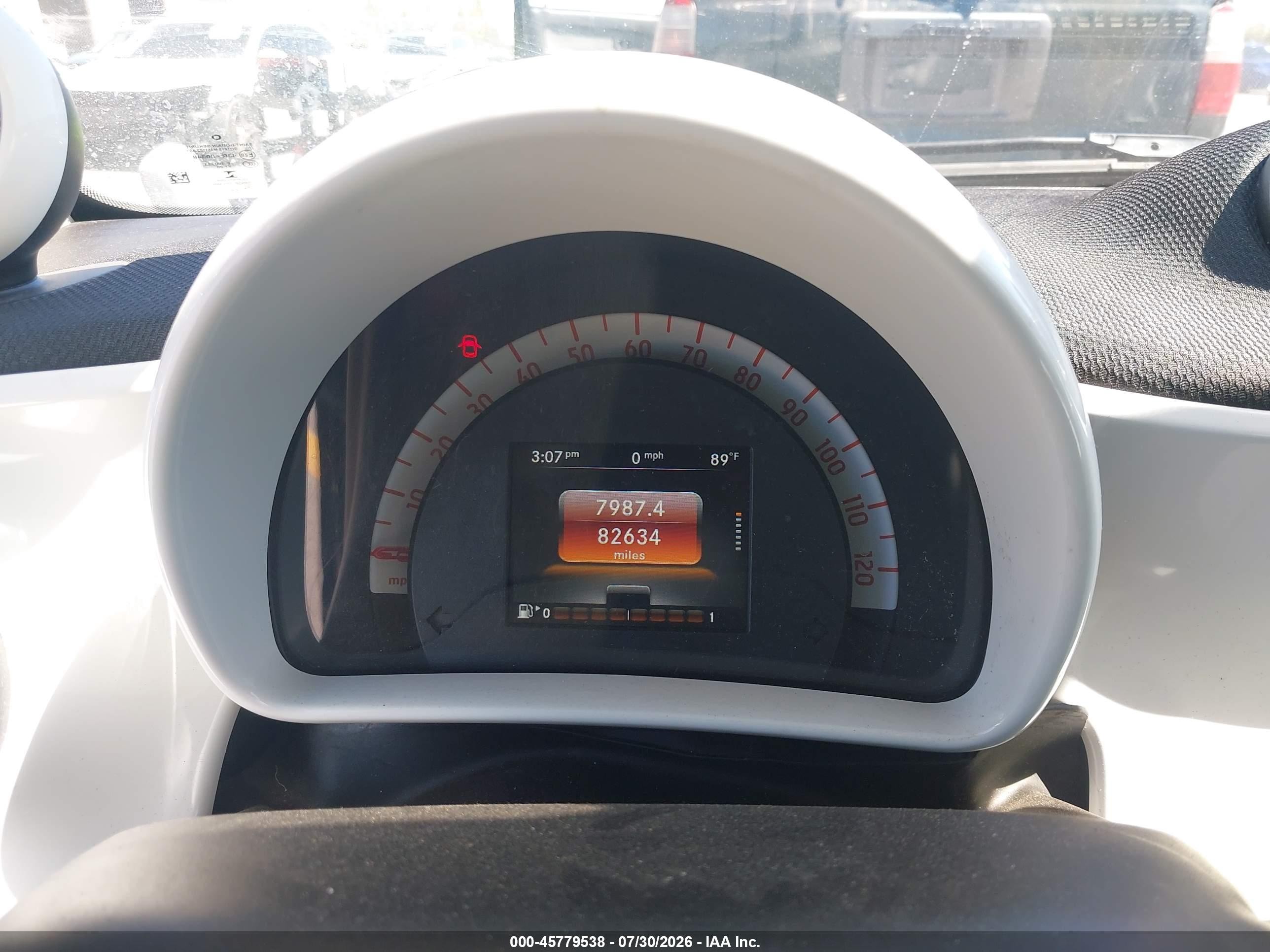 2016 Smart Fortwo VIN WMEFJ5DA3GK051970 IAAI salvage auction — Front End, Salvage (California), sold $975 on 2026-09-11 (photo 7)