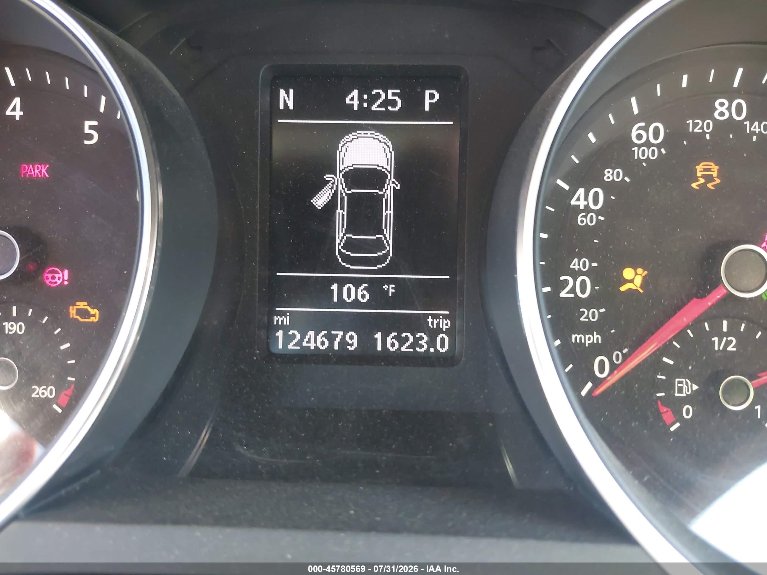 2017 Volkswagen Jetta VIN 3VWL17AJ4HM373297 IAAI salvage auction — Unknown, Salvage (California), sold $1,750 on 2026-09-11 (photo 7)