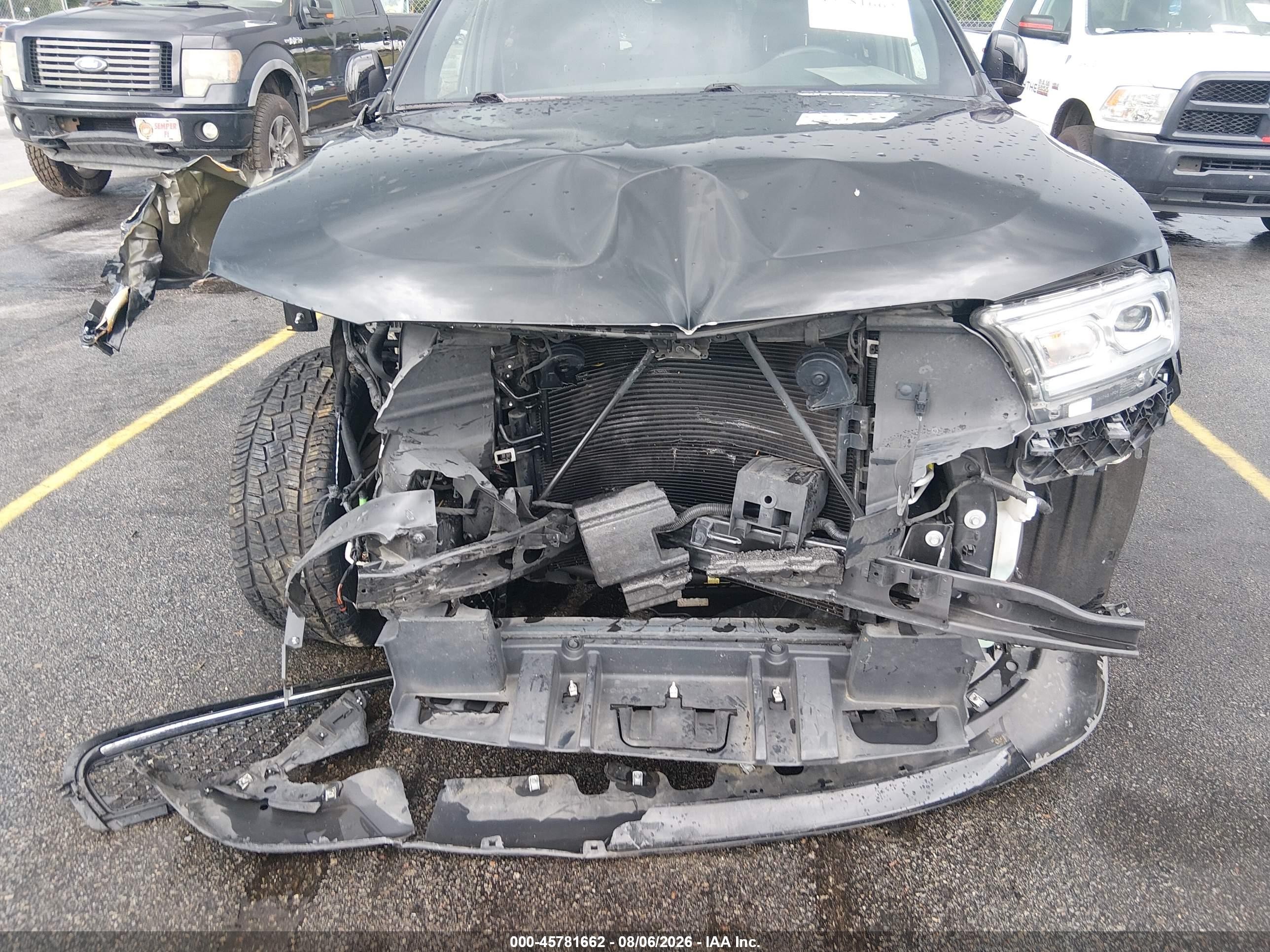 2024 Dodge Durango VIN 1C4RDHAG4RC230979 IAAI salvage auction — Front End, Salvage (South Carolina), sold $8,100 on 2026-09-02 (photo 6)