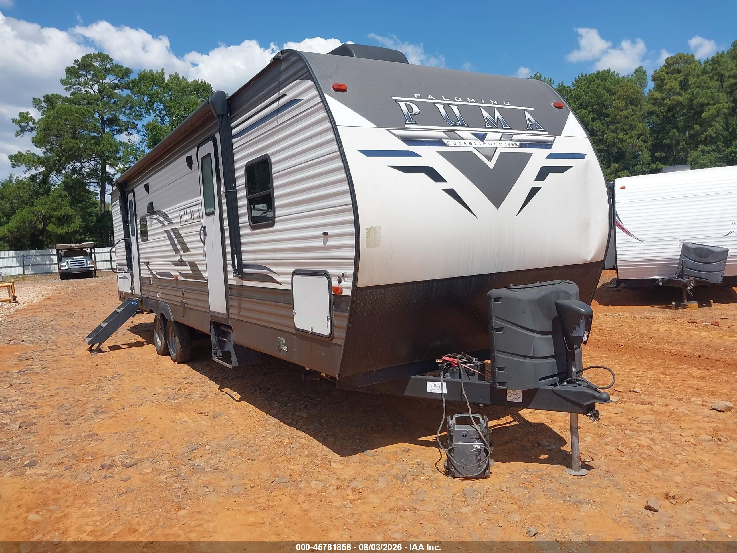 2021 Puma 28bhss VIN 5ZT2PUTB1M4010512 — IAAI salvage auction photo