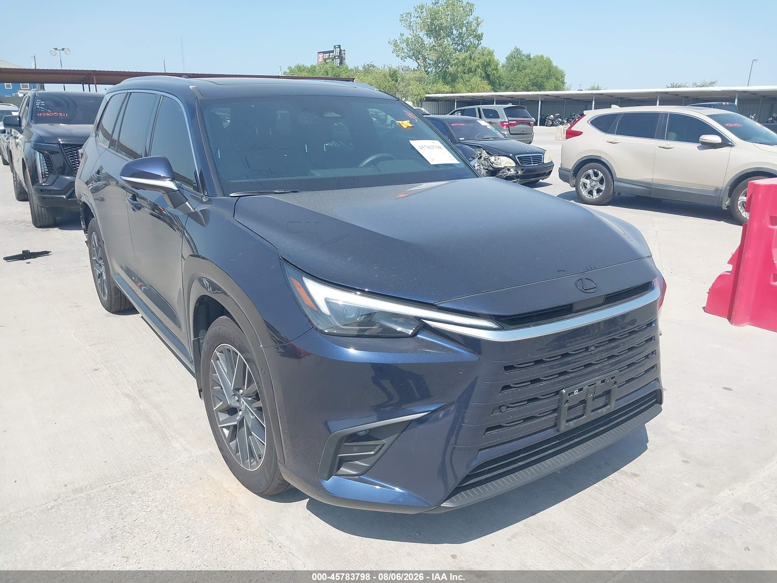 2026 Lexus TX 350 VIN 5TDAAAB61TS056586 — IAAI salvage auction photo