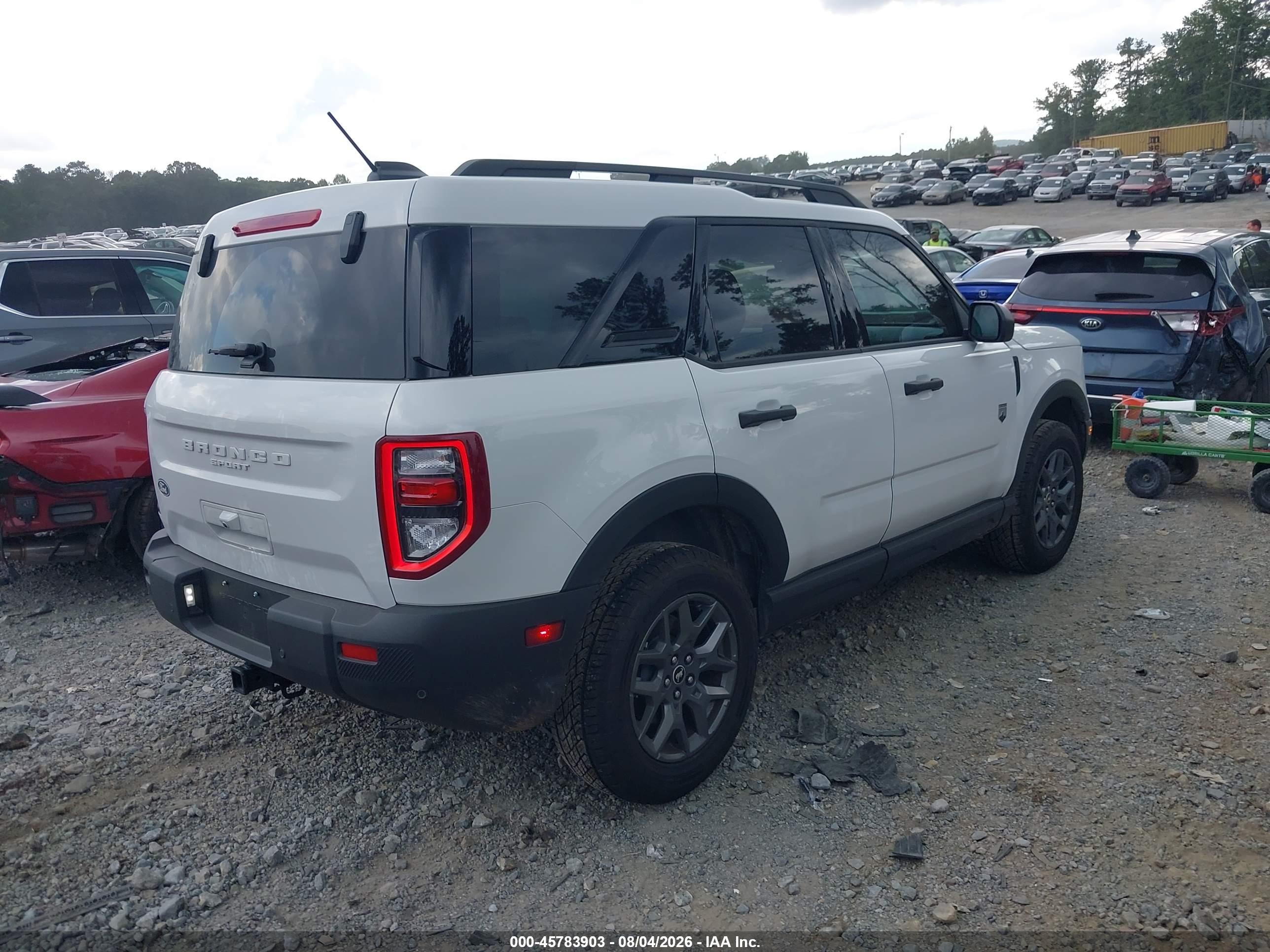 2026 Ford Bronco sport VIN 3FMCR9BN0TRE06652 IAAI salvage auction — All Over, Salvage (Georgia), sold $8,300 on 2026-09-25 (photo 4)