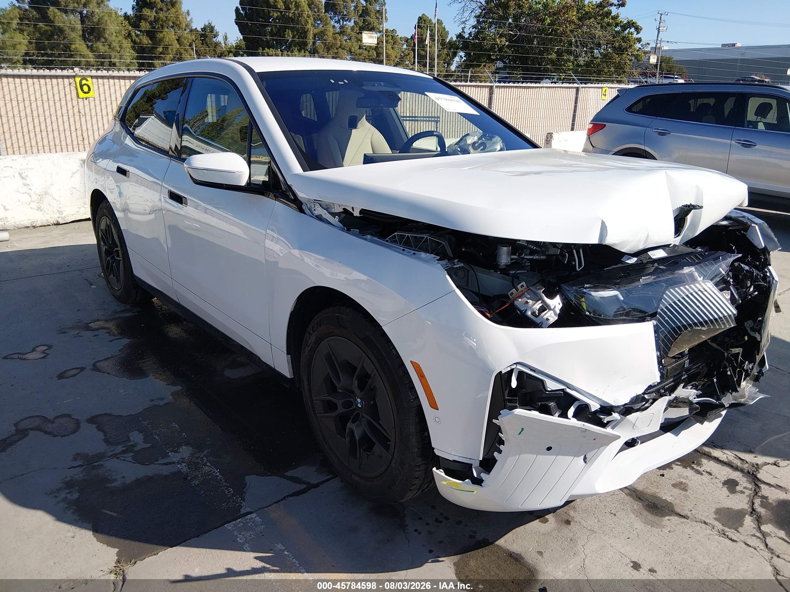 2026 BMW iX VIN WB543CF02TCV10740 — IAAI salvage auction photo