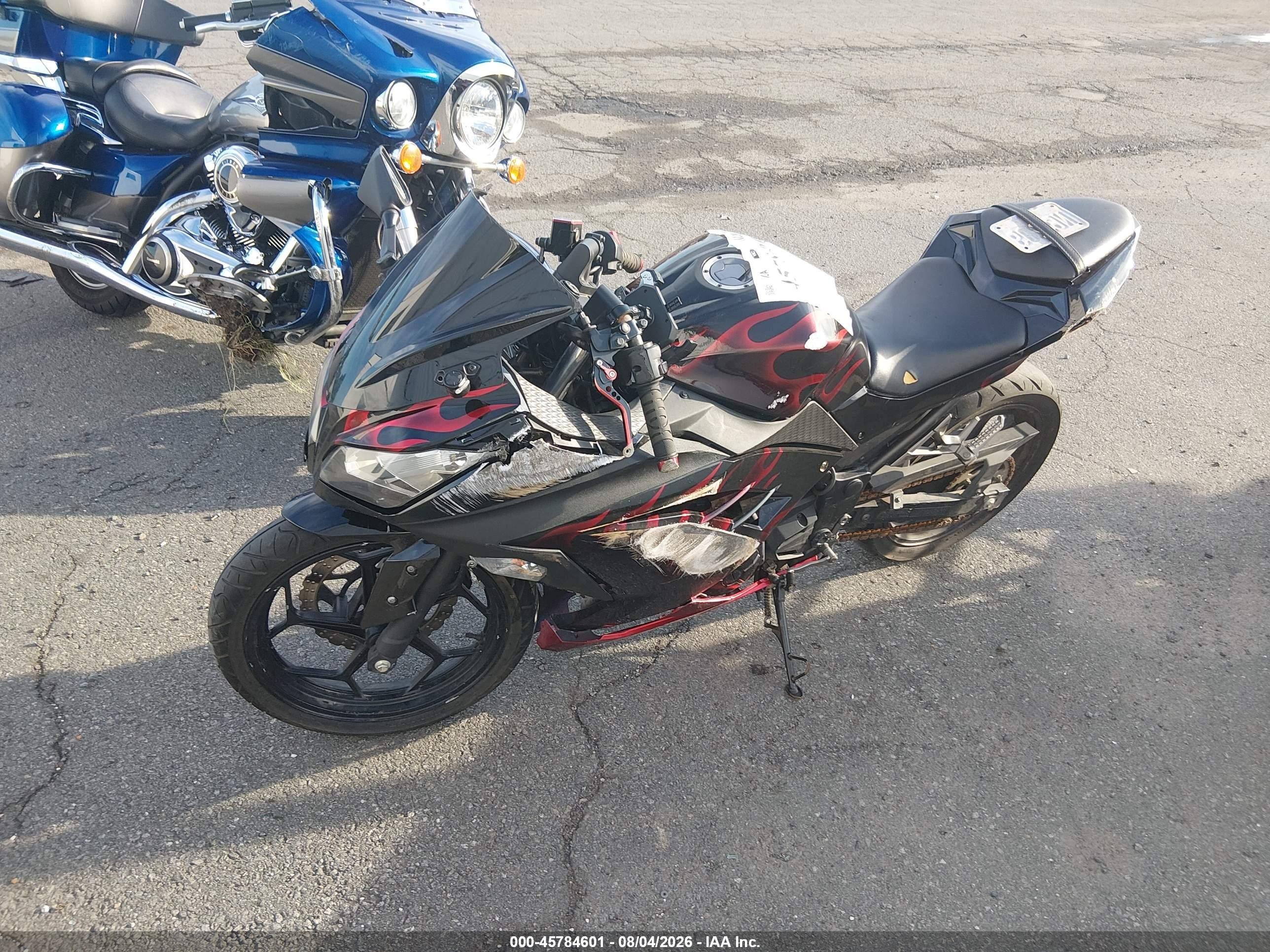 2013 Kawasaki Ninja VIN JKAEX8A19DDA08326 IAAI salvage auction — Side, Clear (Virginia), sold $425 on 2026-09-09 (photo 2)