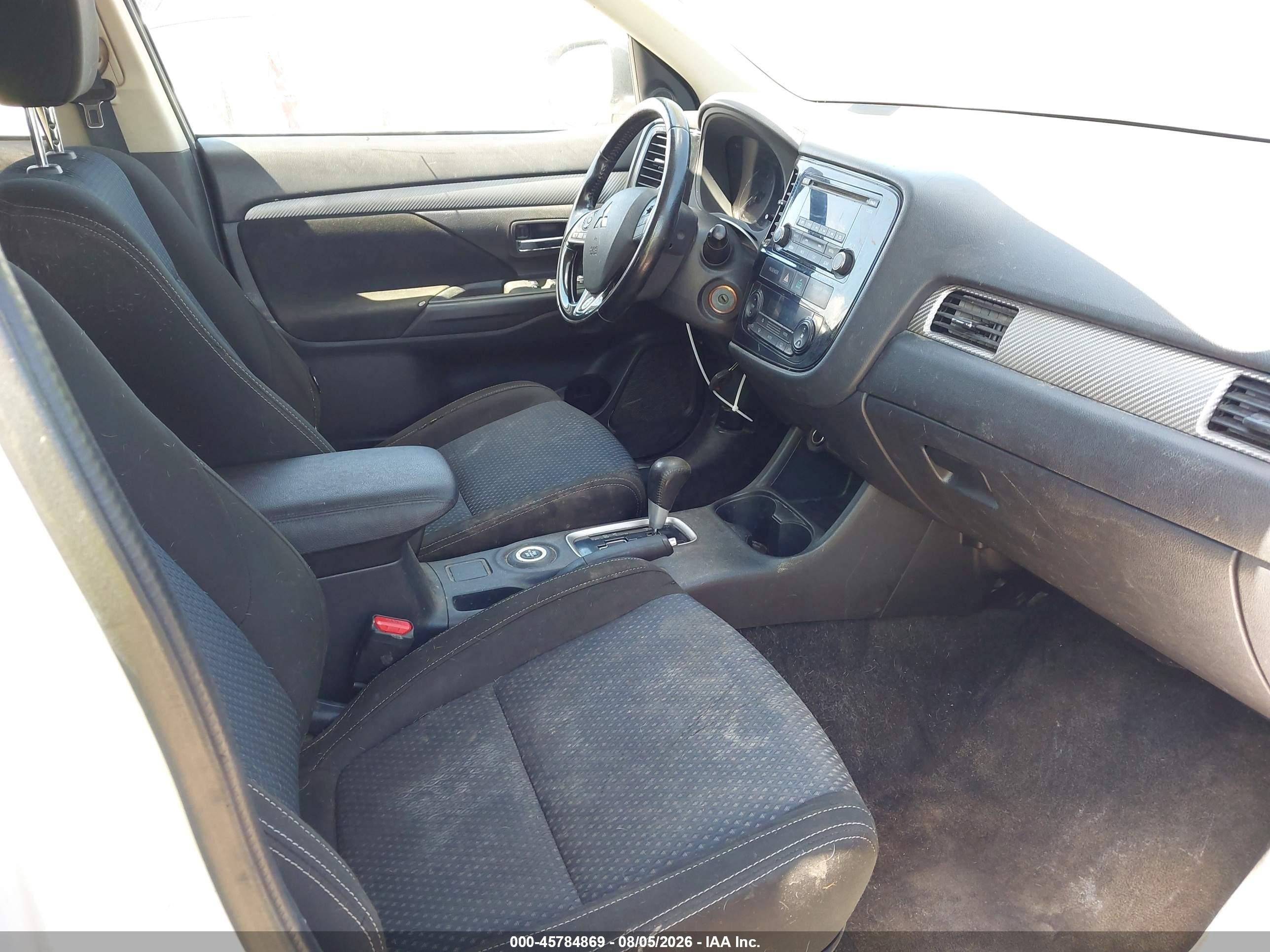 2016 Mitsubishi Outlander VIN JA4AZ3A39GZ020557 IAAI salvage auction — Front End, Mv-907A (New York), sold $650 on 2026-09-03 (photo 5)