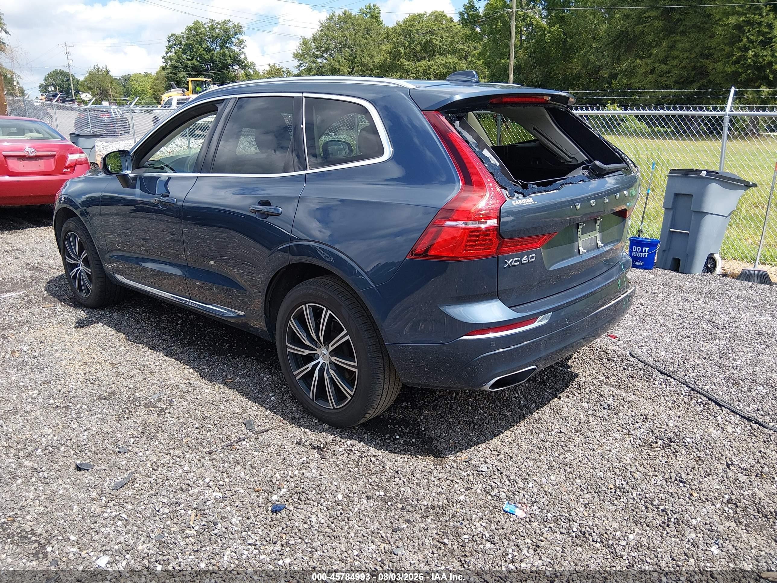 2021 Volvo Xc60 VIN YV4102DL2M1837043 IAAI salvage auction — Side, Salvage (South Carolina), sold $6,700 on 2026-09-10 (photo 3)