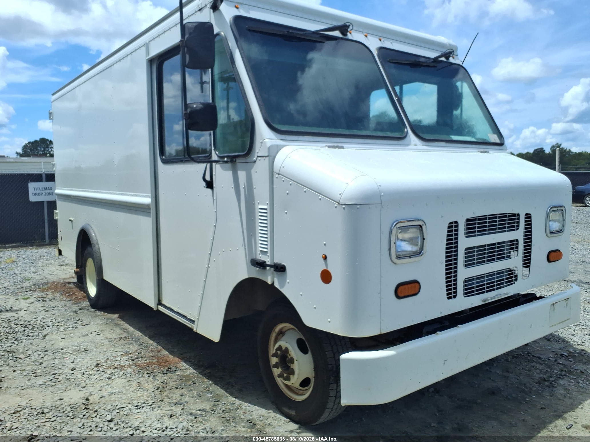 2019 Ford E-350 VIN 1FC3E3K6XKDC46275 — IAAI salvage auction photo
