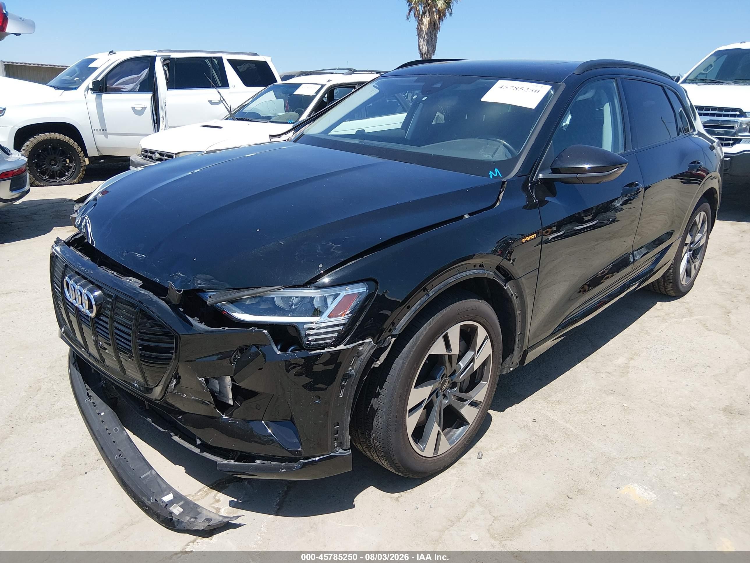 2022 Audi E-tron VIN WA1AABGE9NB023720 IAAI salvage auction — Front End, Salvage (California), sold $12,100 on 2026-10-05 (photo 2)