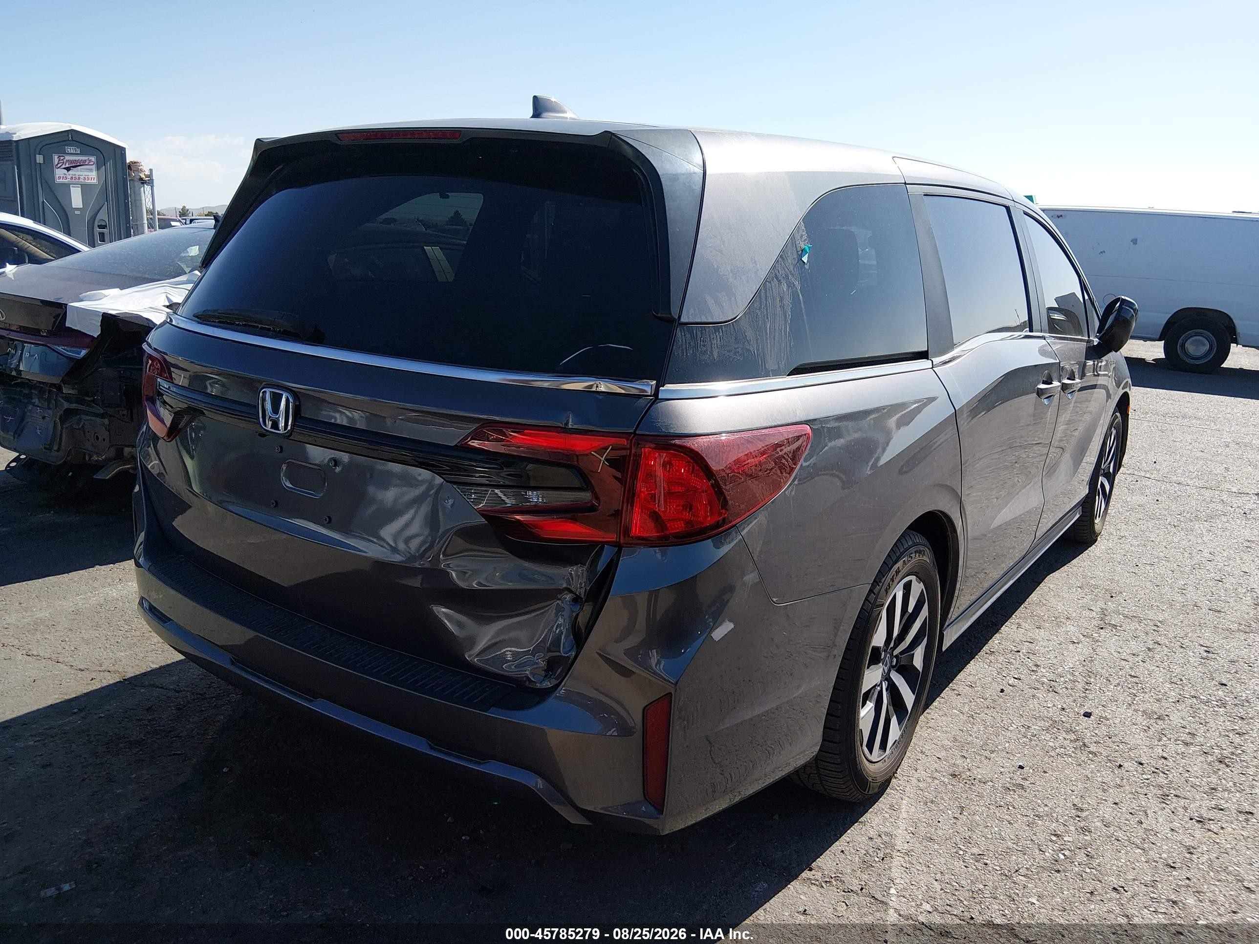 2025 Honda Odyssey VIN 5FNRL6H68SB050000 IAAI salvage auction — Front & Rear, Enterprise Vehicles Clear Only (Massachusetts), sold $16,100 on 2026-09-02 (photo 4)