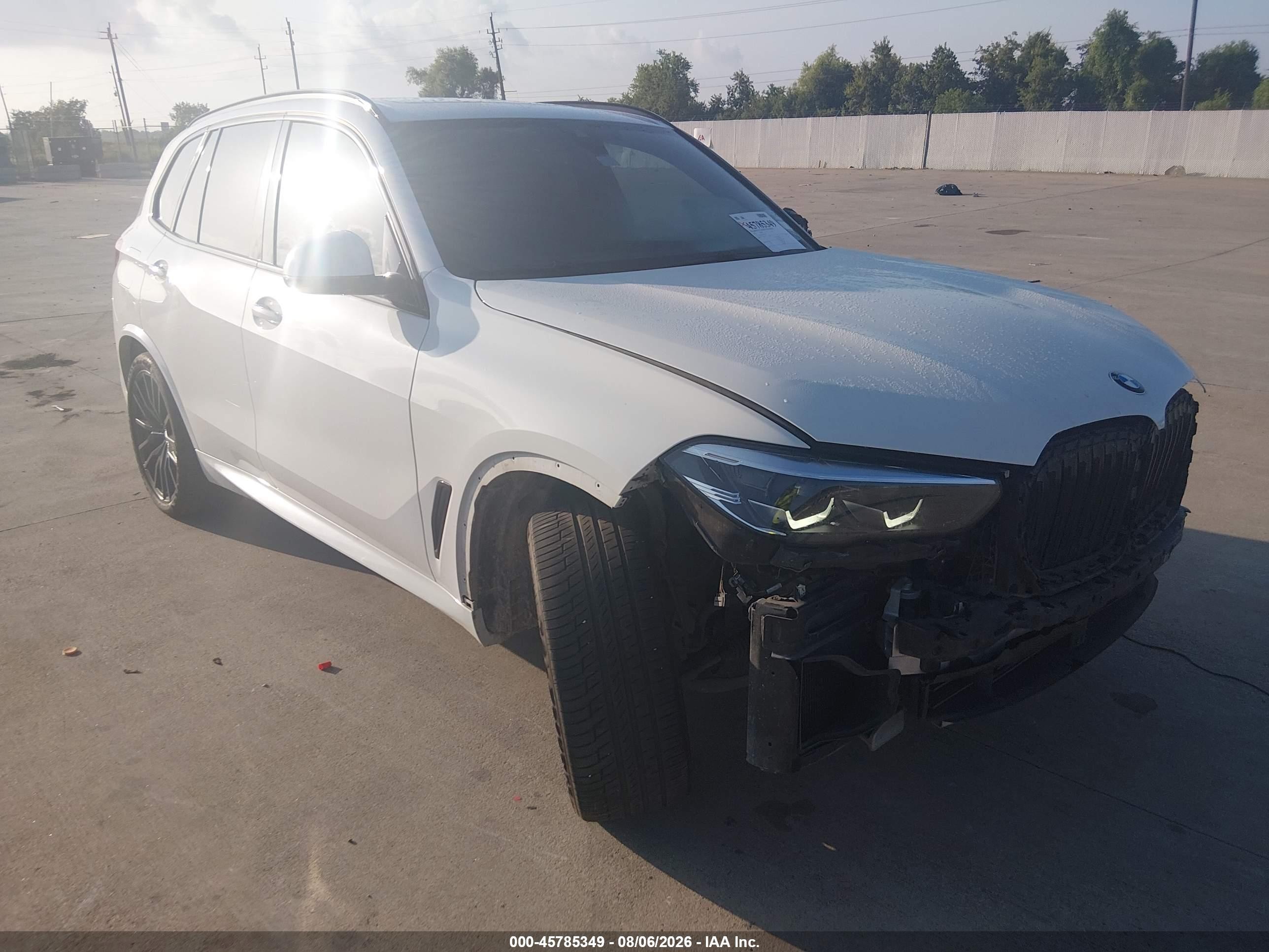 2022 BMW X5 VIN 5UXCR4C06N9K61902 — IAAI salvage auction photo