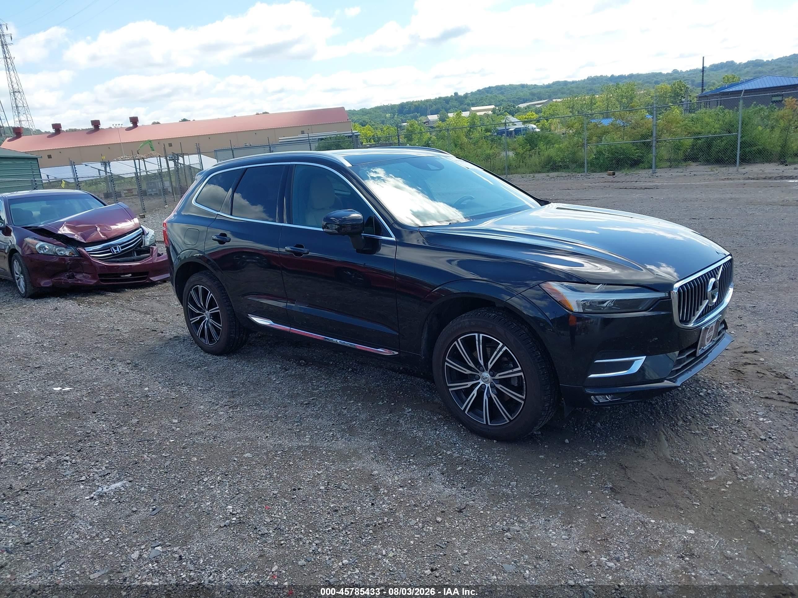 2021 Volvo XC60 VIN YV4102RL3M1799380 — IAAI salvage auction photo
