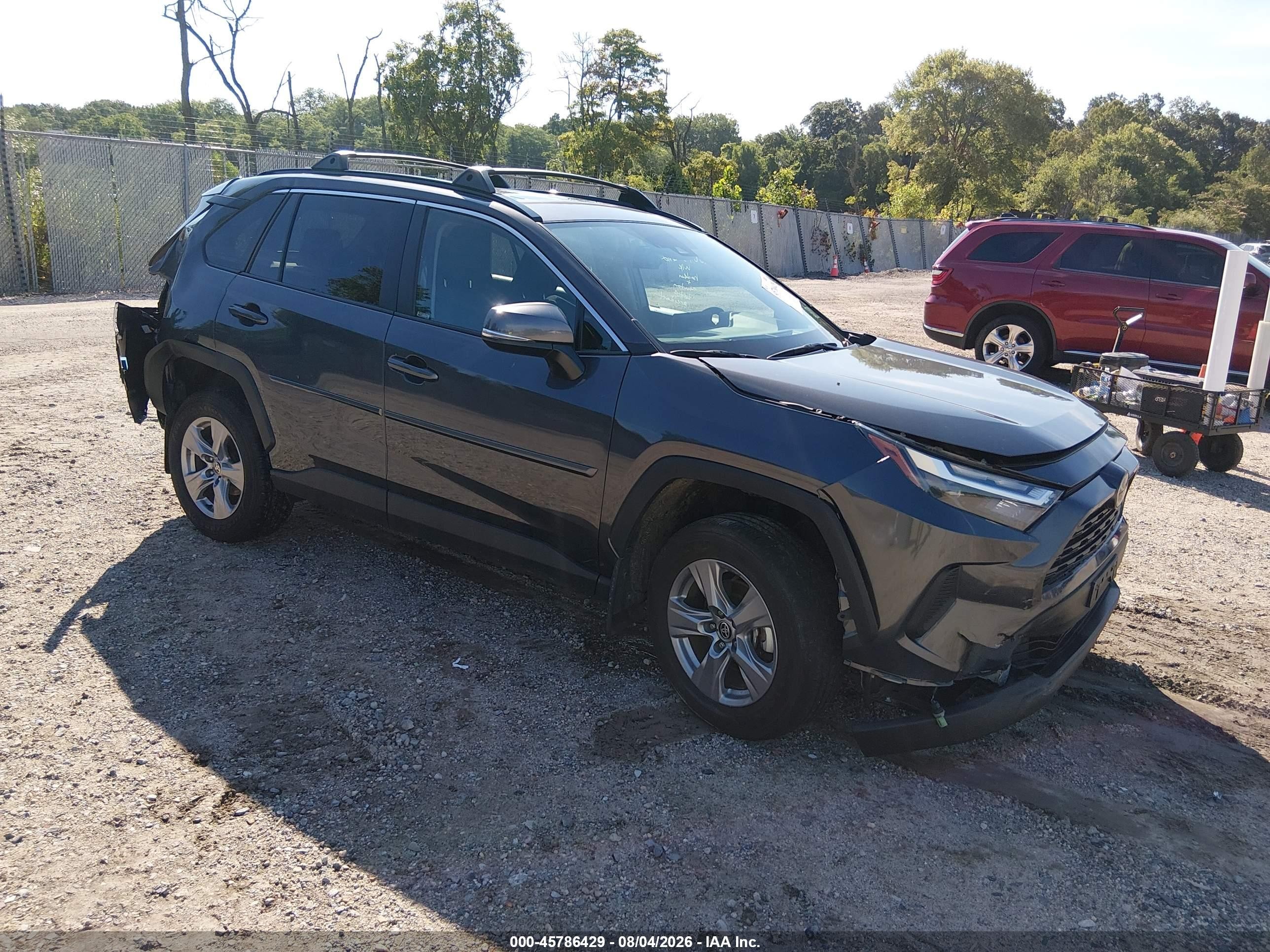 2025 Toyota RAV4 VIN 2T3P1RFV9SW506444 — IAAI salvage auction photo