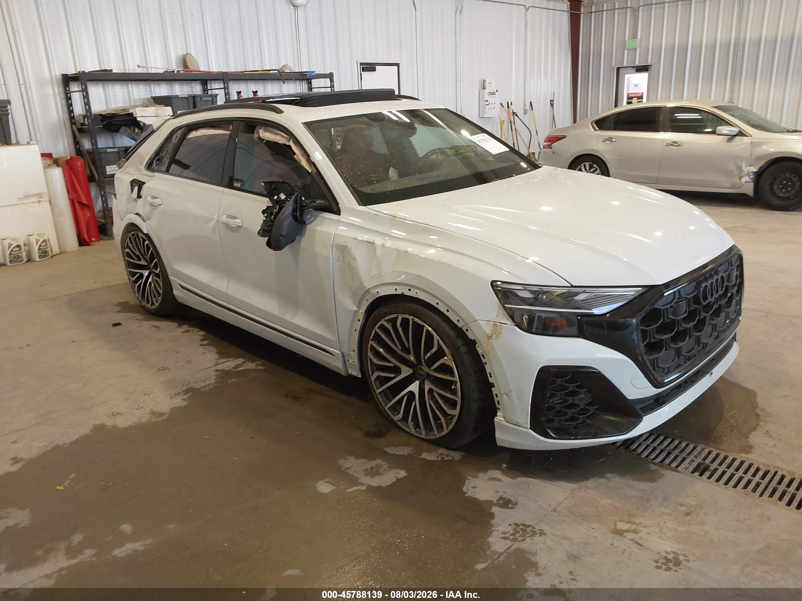 2025 Audi SQ8 VIN WA1AWBF13SD003012 — IAAI salvage auction photo