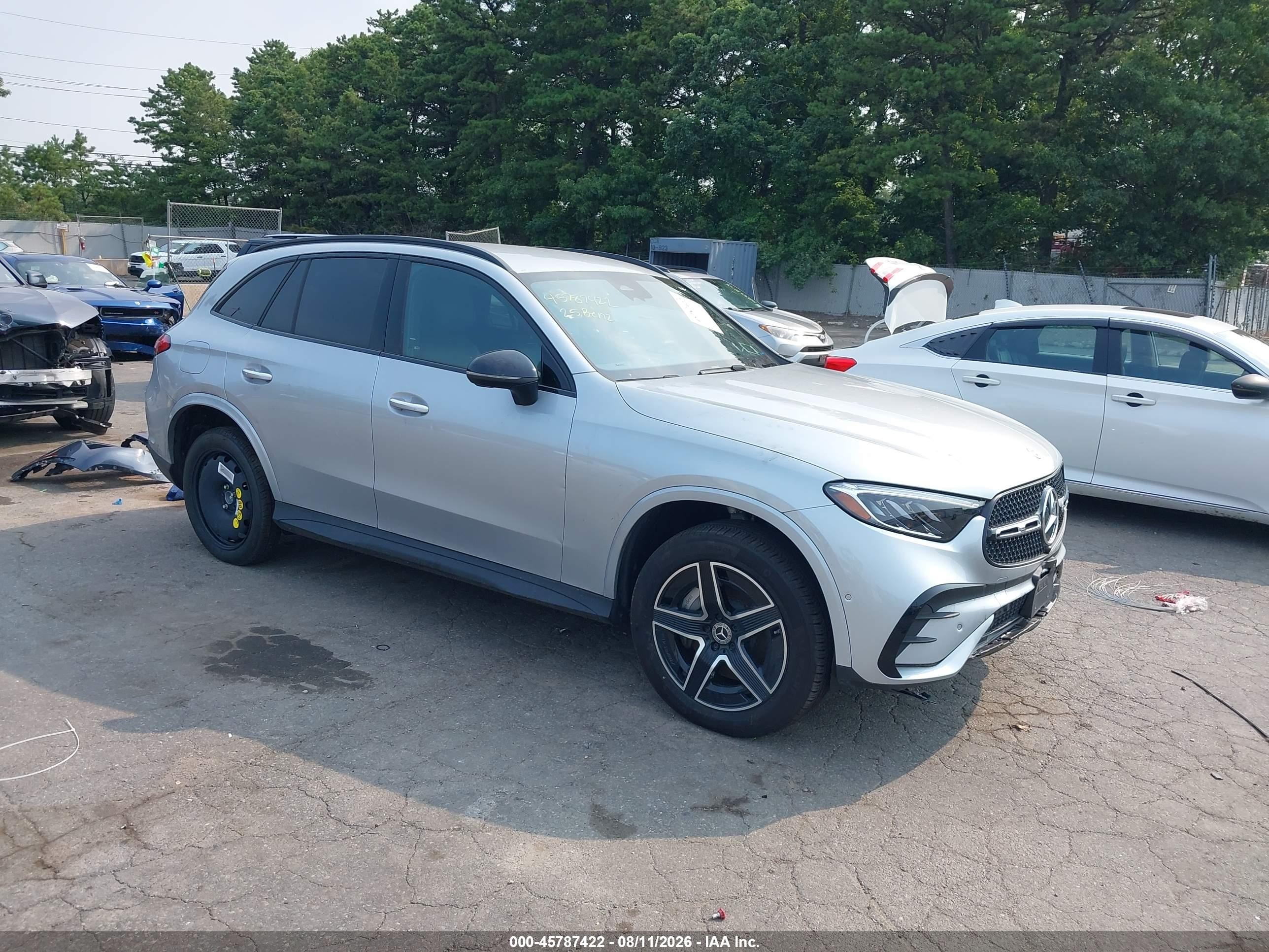 2025 Mercedes-Benz GLC-Class VIN W1NKM4HBXSF303273 — IAAI salvage auction photo