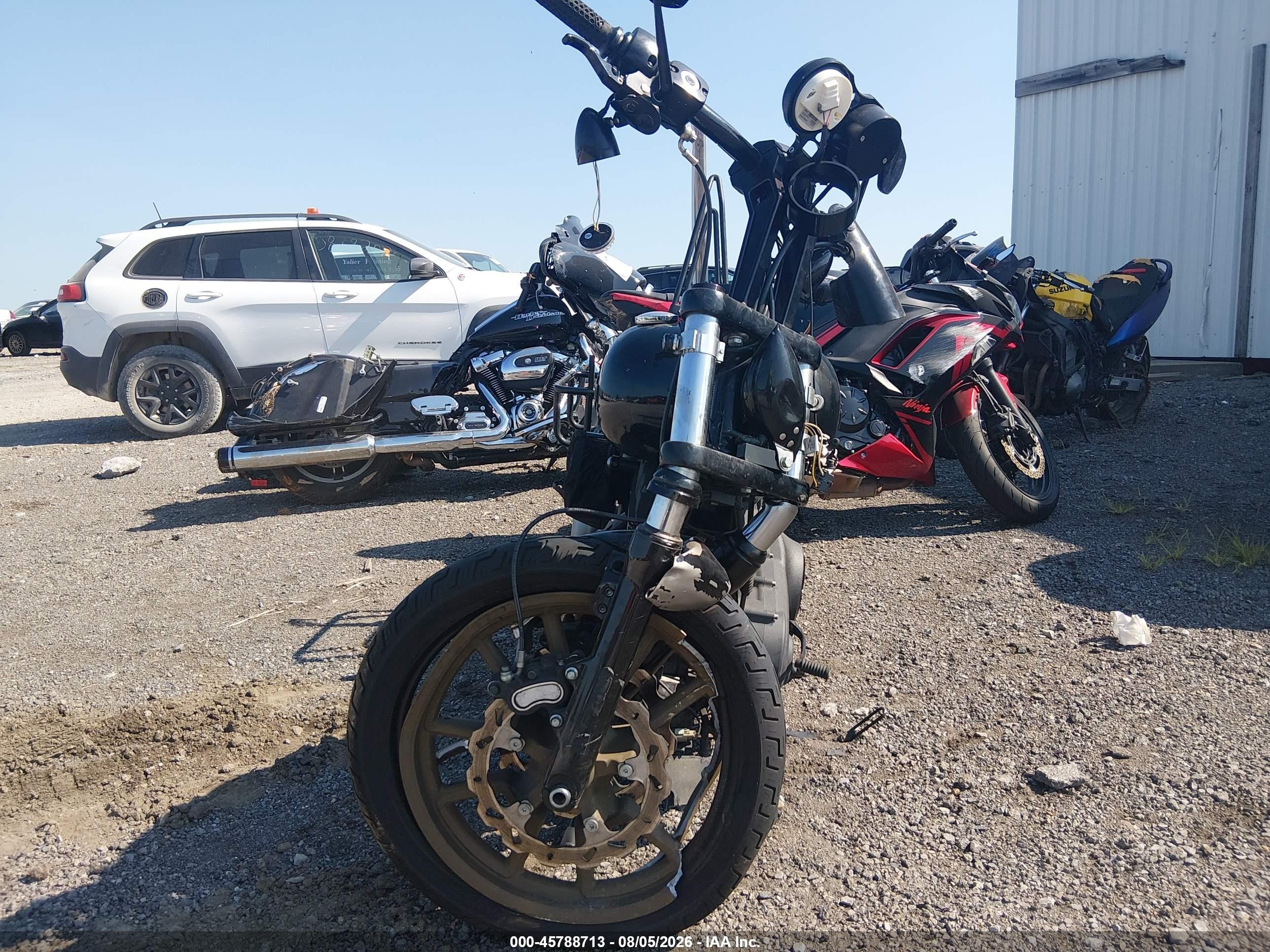 2017 Harley-davidson Low rider VIN 1HD1GS818HC320992 IAAI salvage auction — Front End, Salvage (Tennessee), sold $1,550 on 2026-09-02 (photo 5)