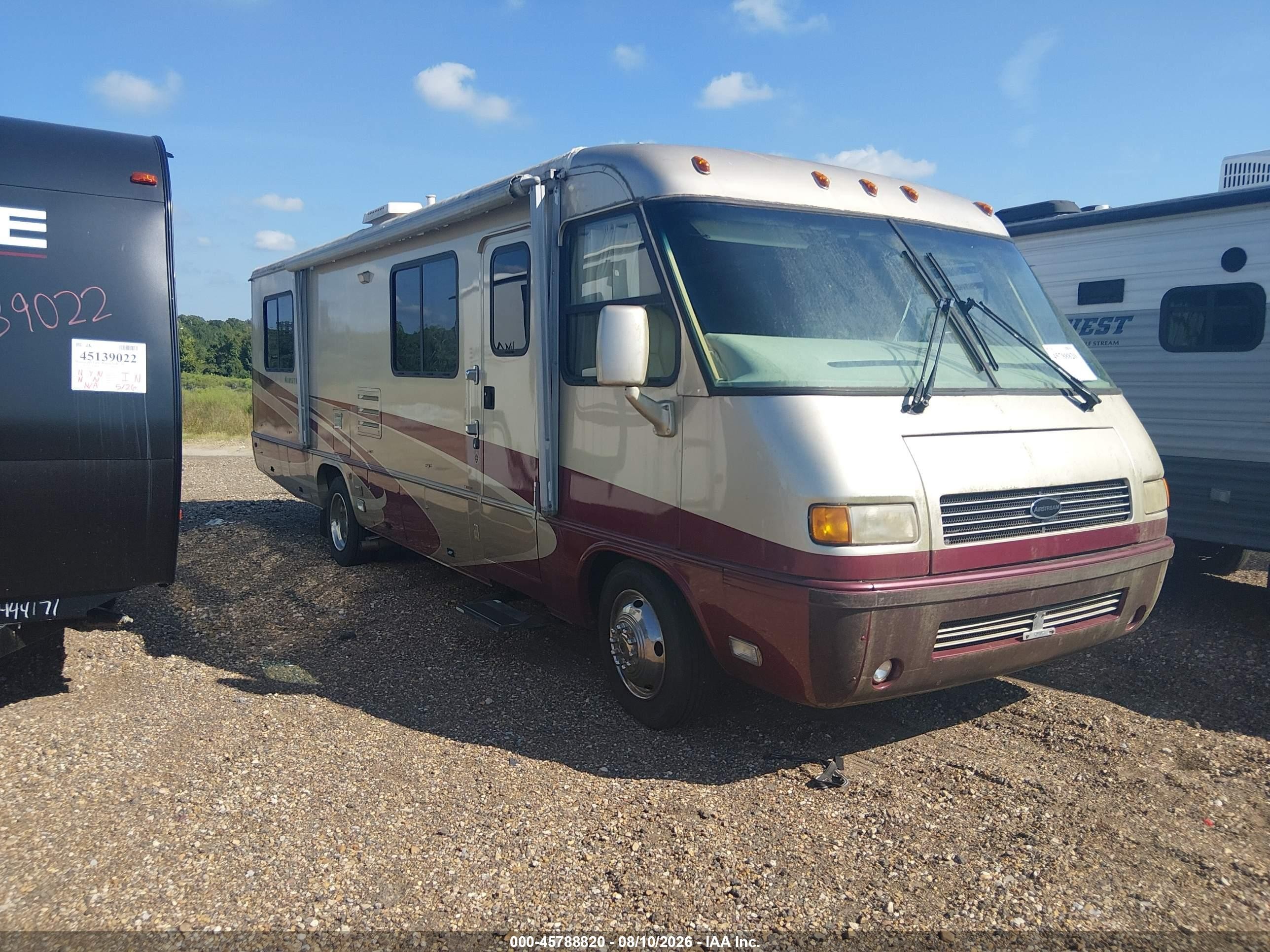 2004 Workhorse Custom Chassis Motorhome Chassis VIN 5B4LP57G843376626 IAAI salvage auction — Top/Roof, Salvage (Mississippi), sold $2,100 on 2026-09-09 (photo 1)