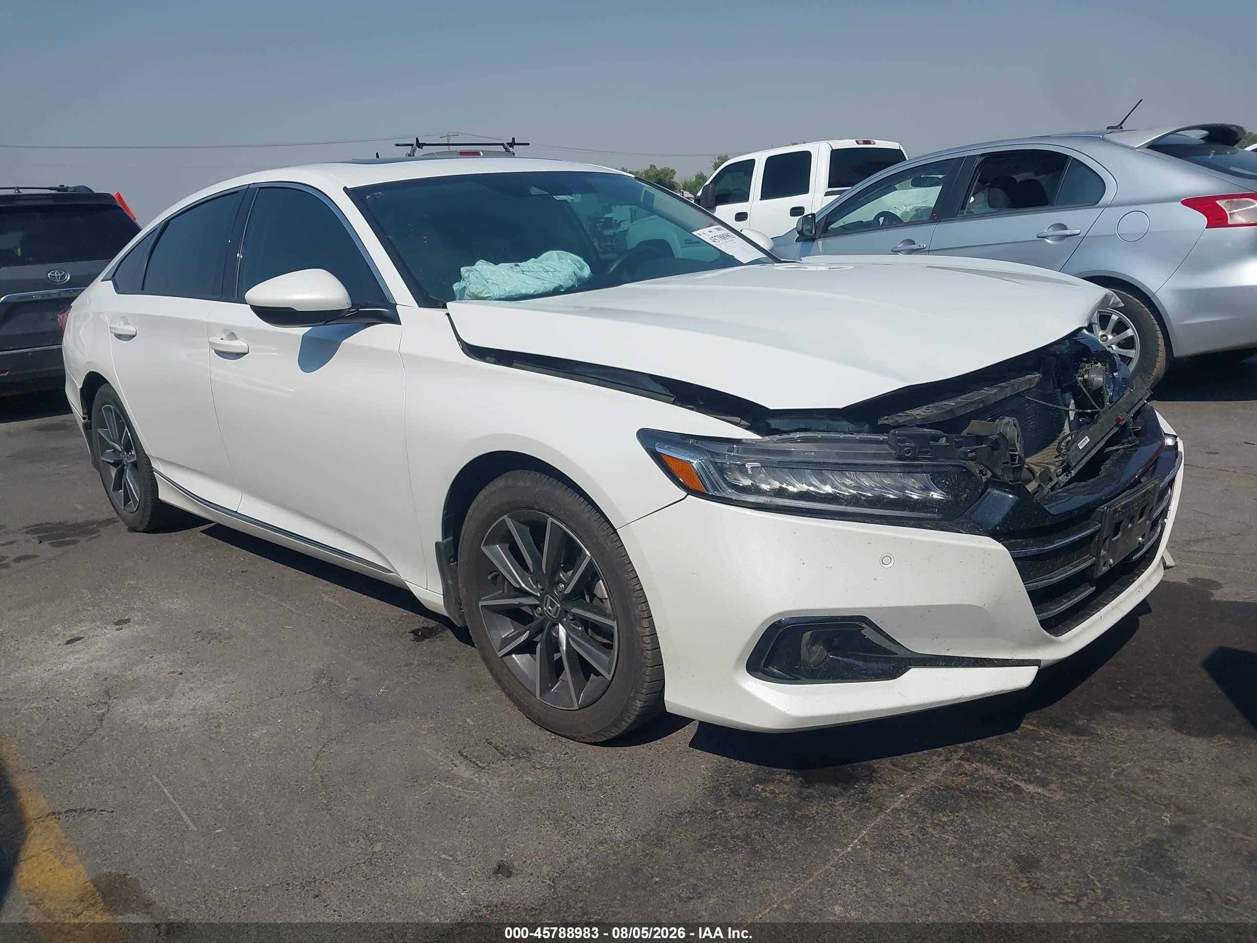 2022 Honda Accord VIN 1HGCV1F59NA076181 — IAAI salvage auction photo