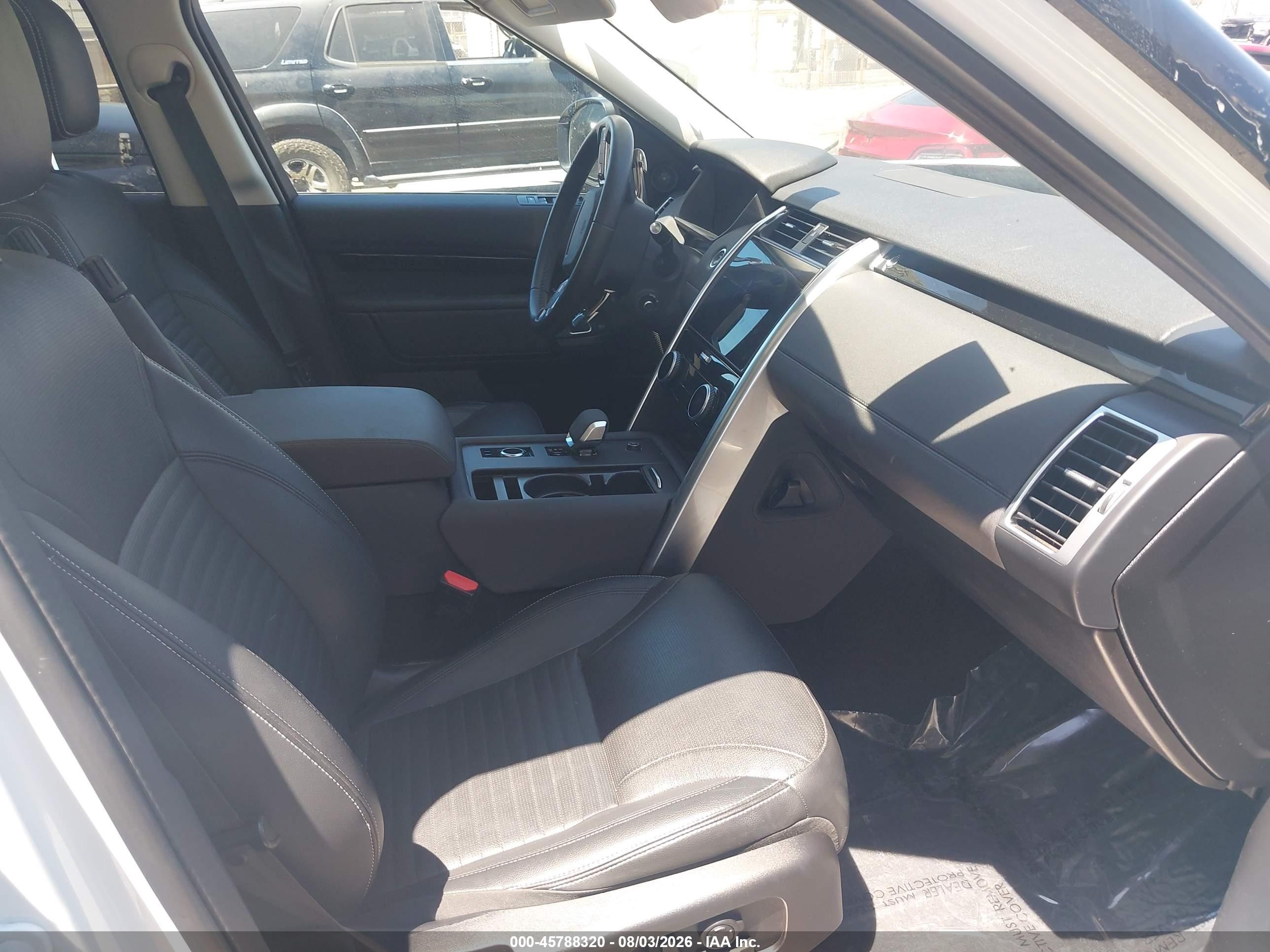 2024 Land Rover Discovery VIN SALRJ2EX6R2489925 IAAI salvage auction — Unknown, Salvage (California), sold $10,100 on 2026-09-24 (photo 5)