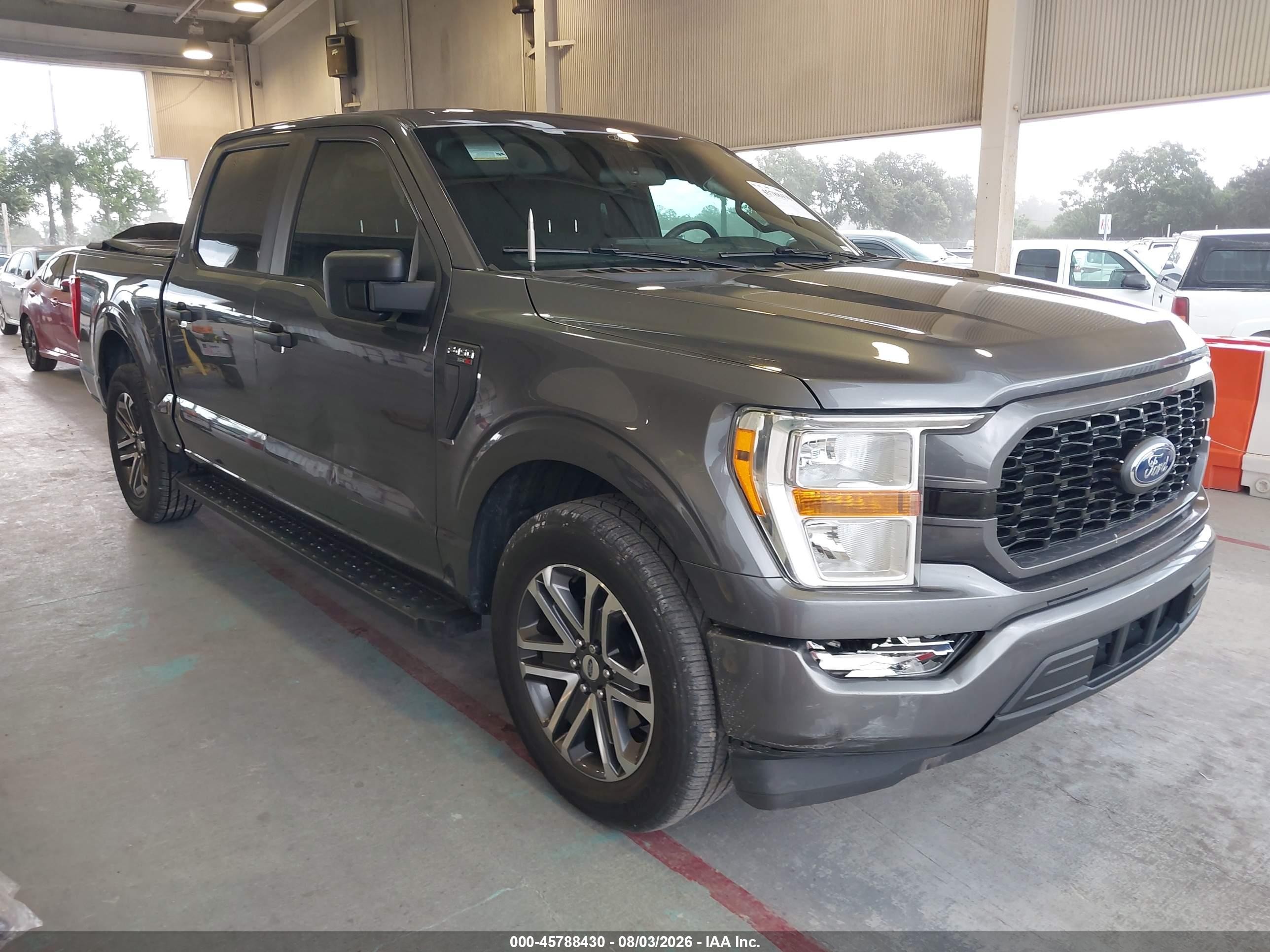 2021 Ford F-150 VIN 1FTEW1CP0MFA98372 IAAI salvage auction — Unknown, Rebuildable (Florida), sold $7,375 on 2026-10-14 (photo 1)