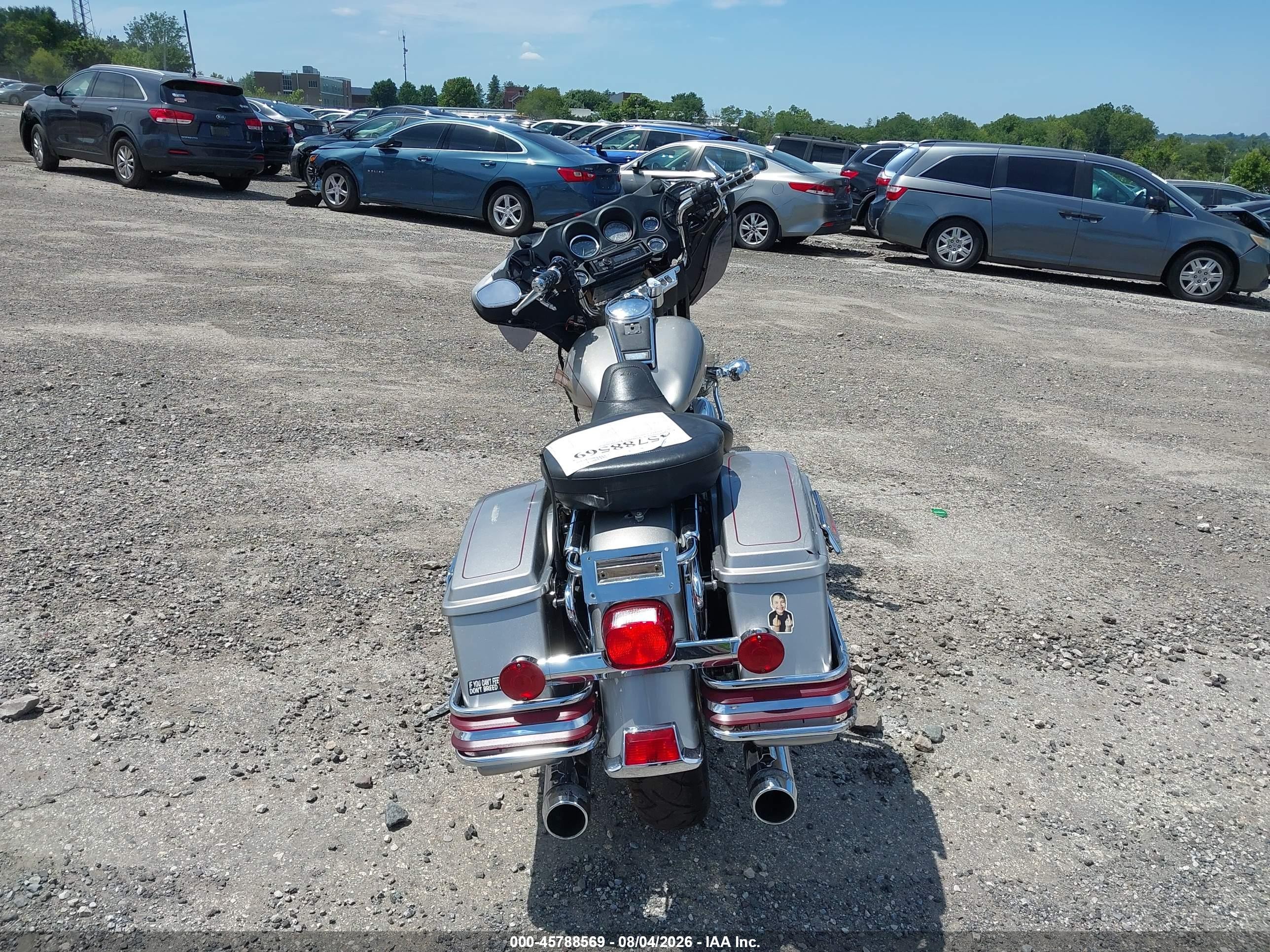 2007 Harley-davidson Electra glide VIN 1HD1FF4107Y642575 IAAI salvage auction — Front End, Salvage (Pennsylvania), sold $450 on 2026-09-08 (photo 6)