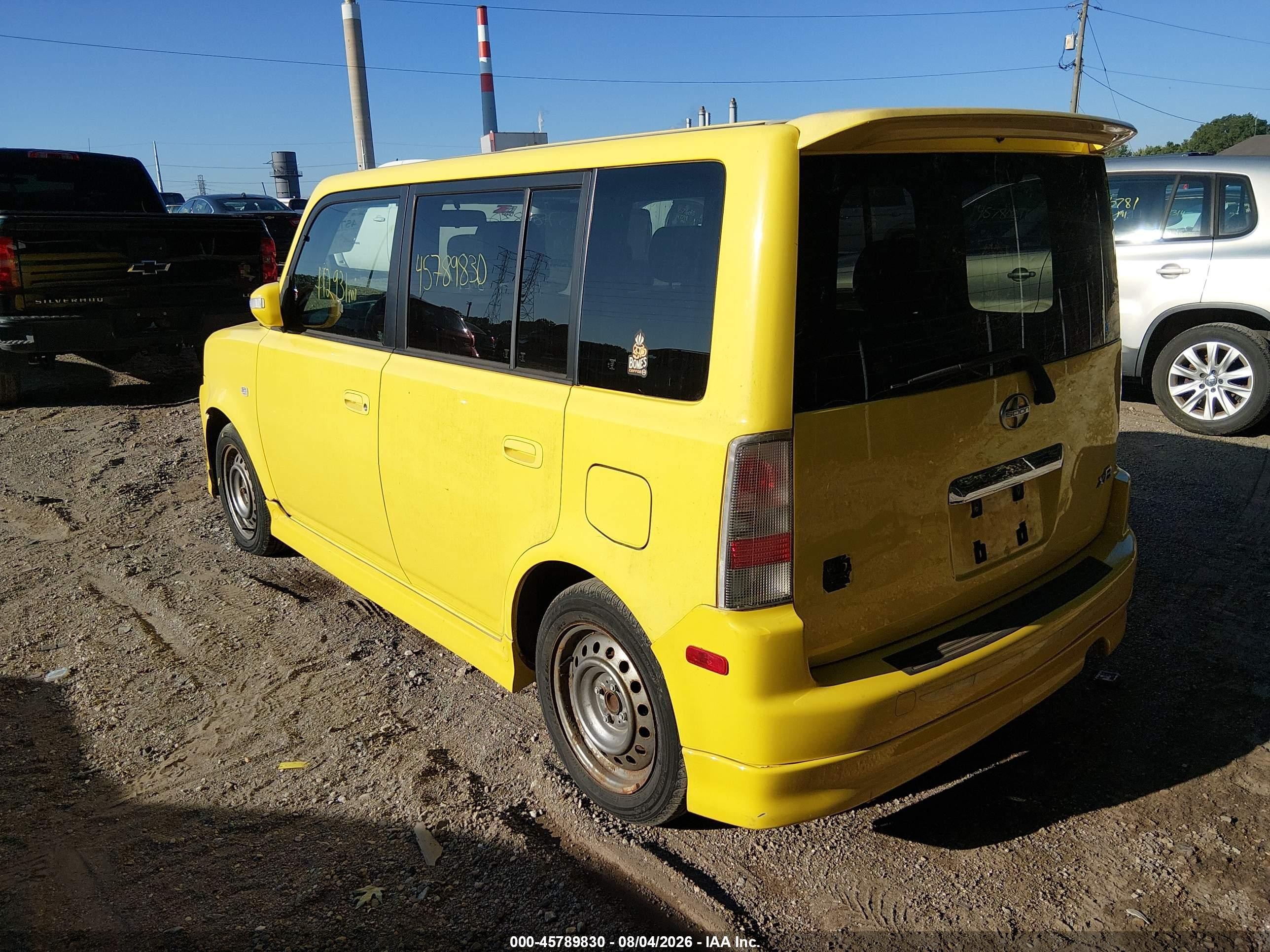 2005 Scion Xb VIN JTLKT324154015581 IAAI salvage auction — Normal Wear, Clear (Indiana), sold $325 on 2026-09-30 (photo 3)