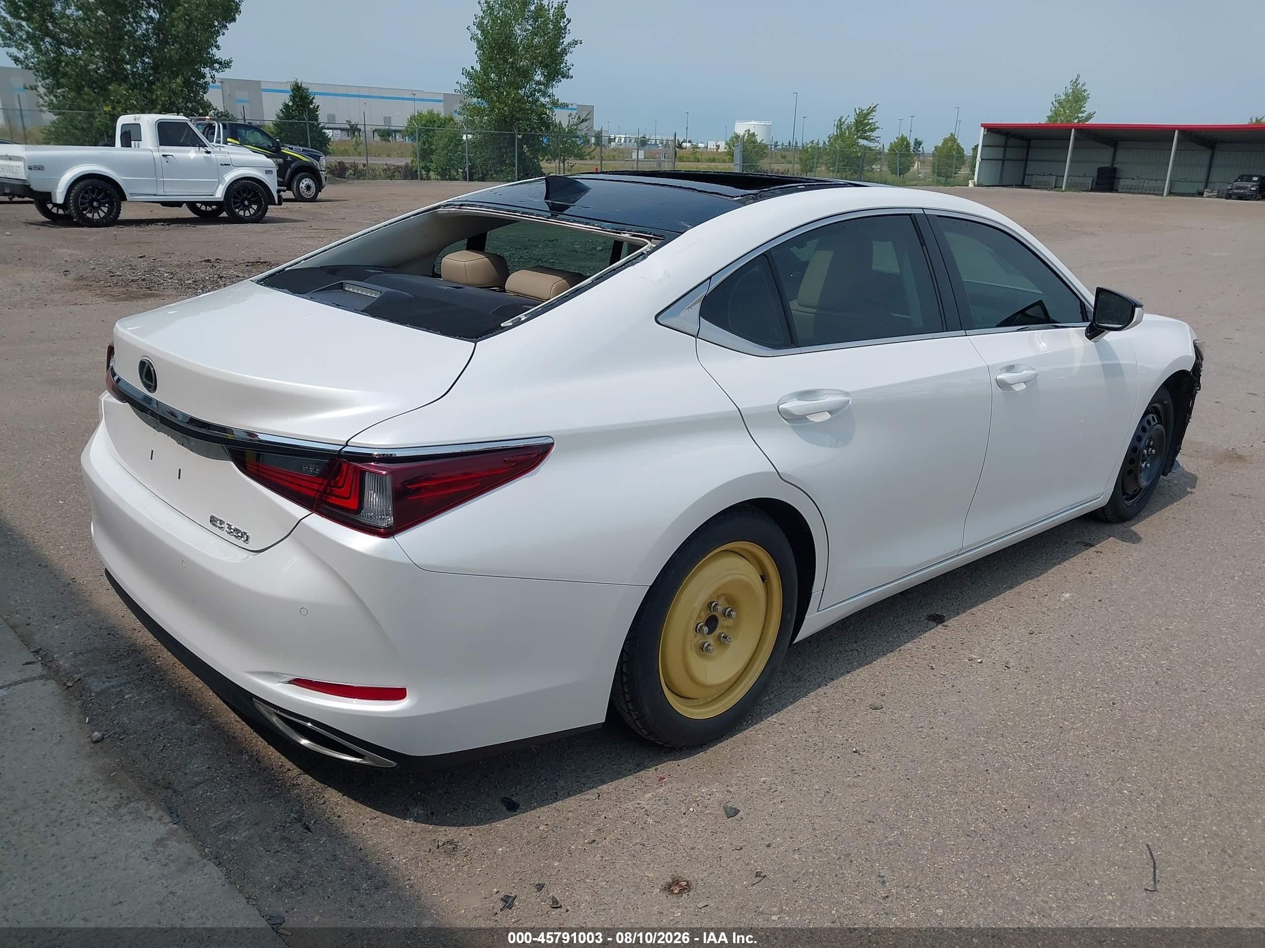 2021 Lexus ES VIN 58AFZ1B16MU084341 IAAI salvage auction — Top/Roof, Salvage (North Dakota), sold $21,400 on 2026-10-09 (photo 4)