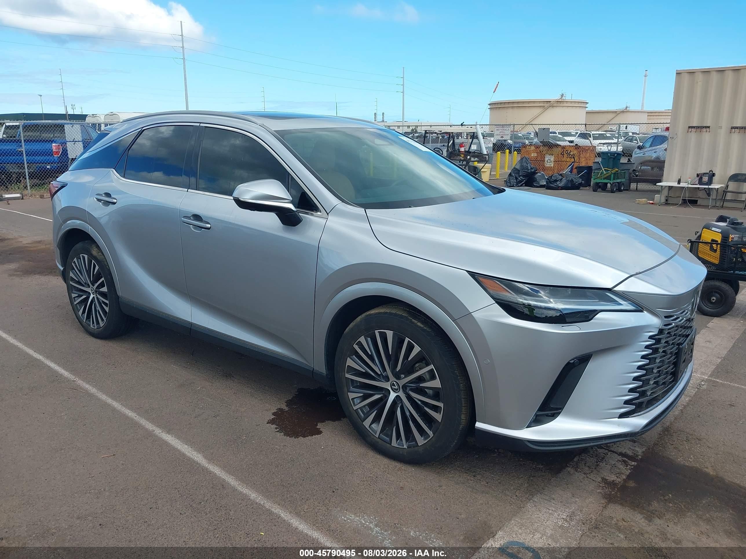 2024 Lexus RX 350h VIN 2T2BBMCA1RC041038 — IAAI salvage auction photo