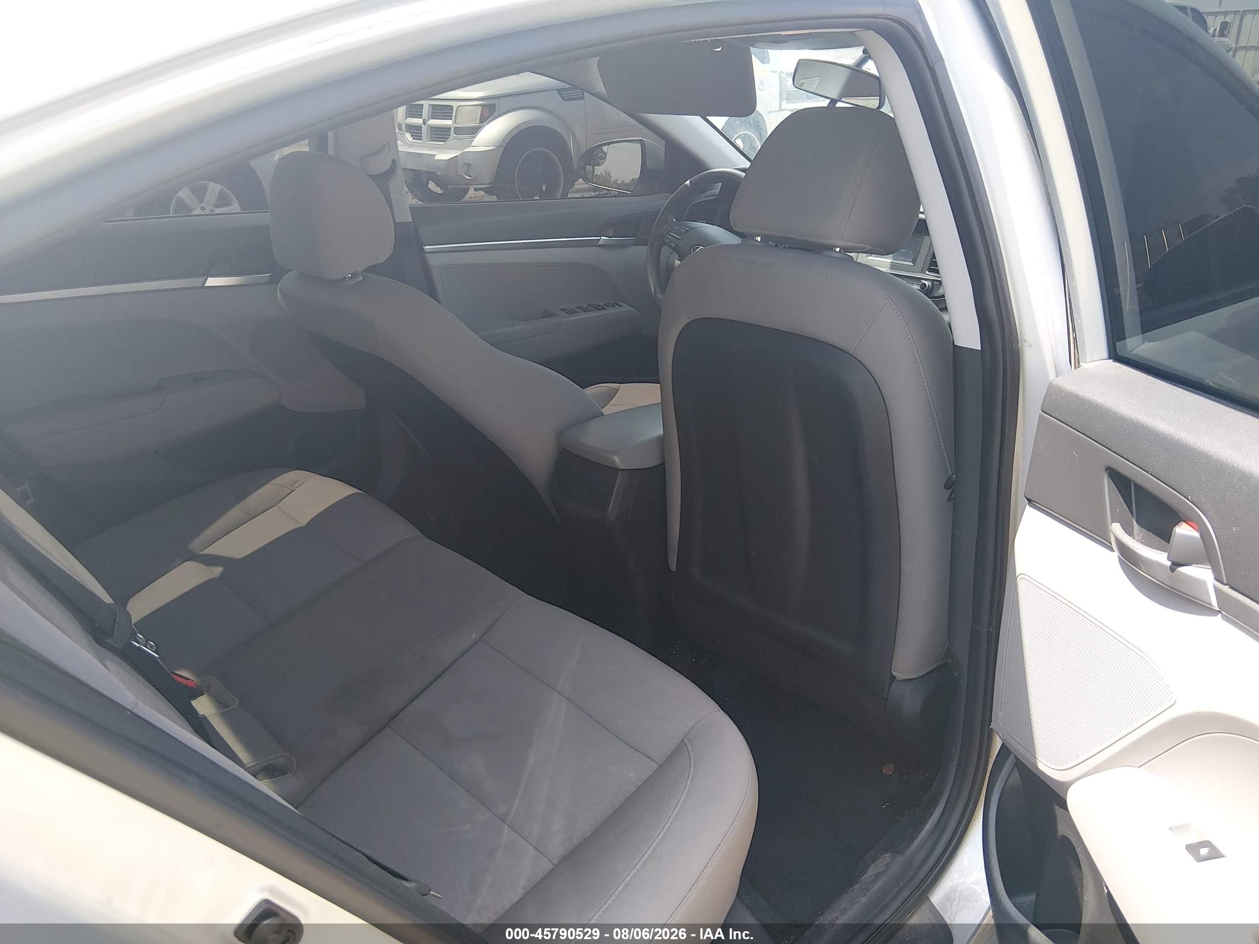 2019 Hyundai Elantra VIN 5NPD74LF5KH488856 IAAI salvage auction — Rear End, Salvage (New Mexico), sold $2,250 on 2026-09-07 (photo 8)