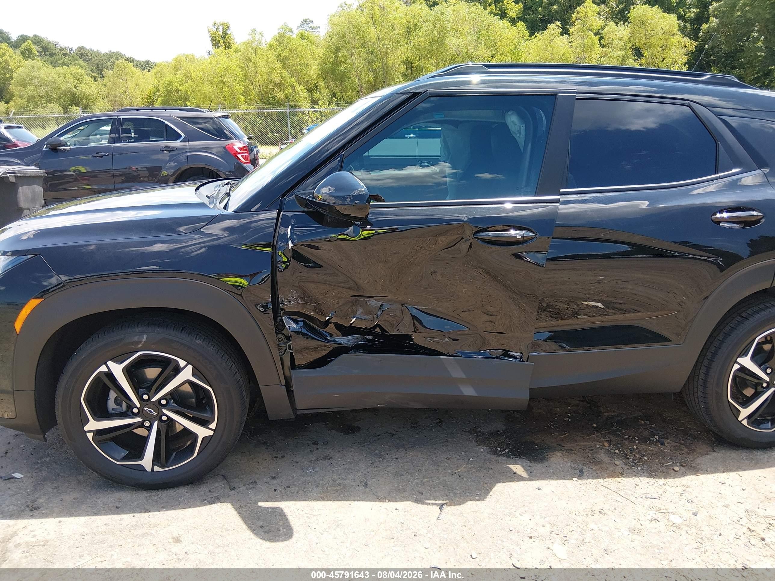 2023 Chevrolet Trailblazer VIN KL79MTSL4PB134364 IAAI salvage auction — Side, Salvage (Louisiana), sold $4,200 on 2026-09-13 (photo 6)
