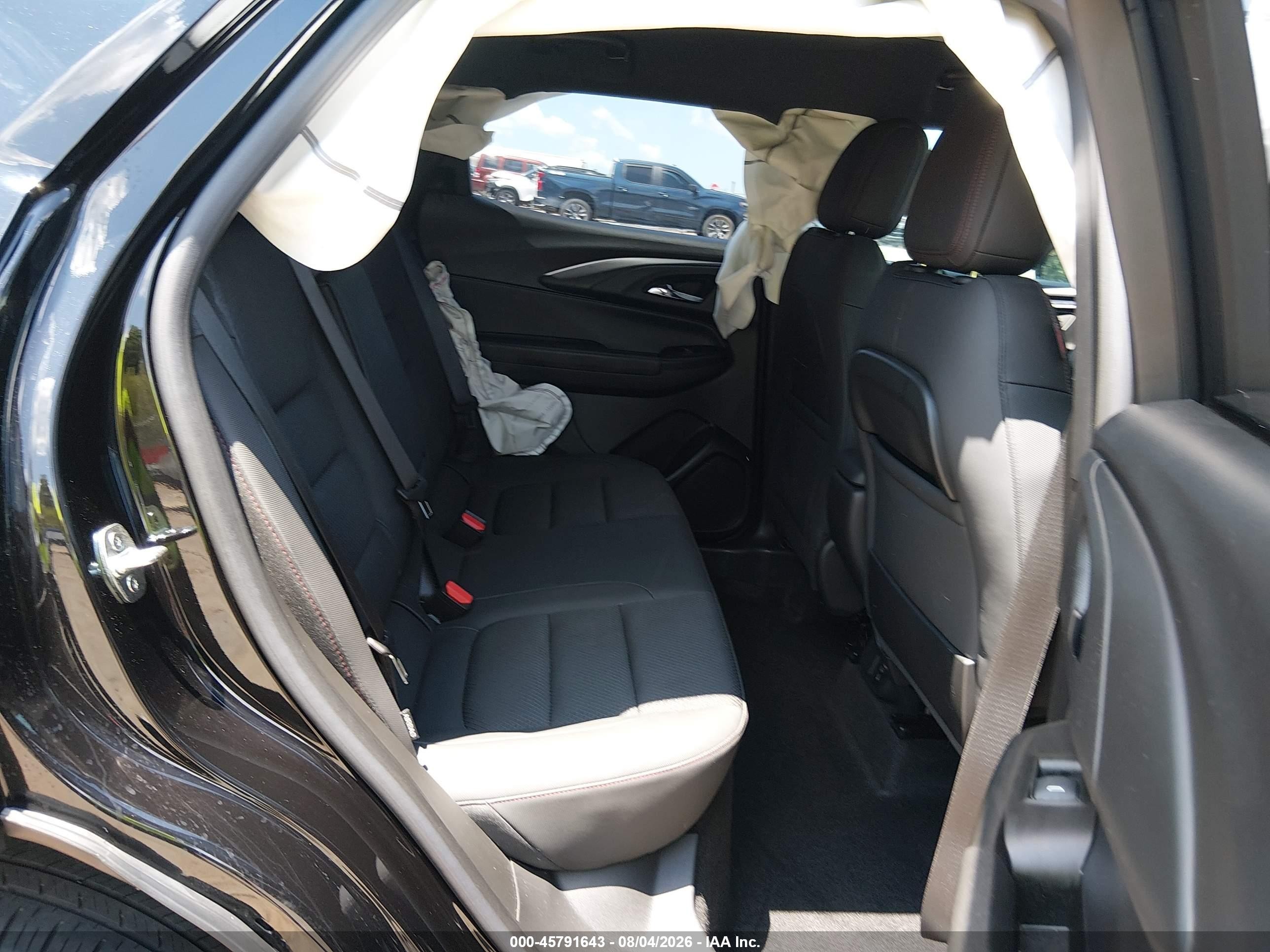 2023 Chevrolet Trailblazer VIN KL79MTSL4PB134364 IAAI salvage auction — Side, Salvage (Louisiana), sold $4,200 on 2026-09-13 (photo 8)