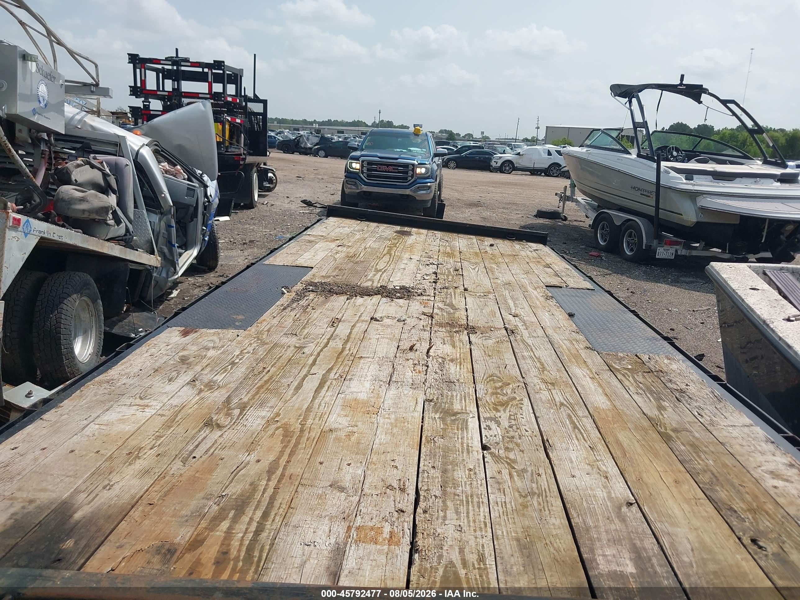 2023 Big Tex Trailer Co Inc Unknown VIN 16V1F2625P2267175 IAAI salvage auction — Front End, Salvage (Texas), sold $1,500 on 2026-09-23 (photo 5)