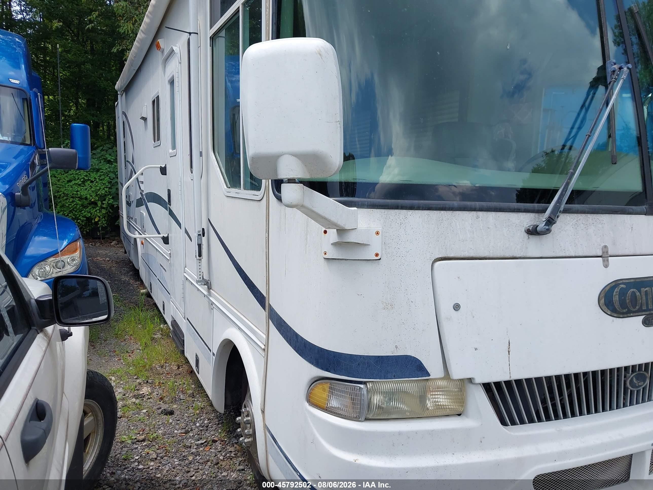 2002 Workhorse Custom Chassis Motorhome Chassis VIN 5B4LP57G423344544 IAAI salvage auction — Undercarriage, Salvage (West Virginia), sold $25 on 2026-09-30 (photo 1)