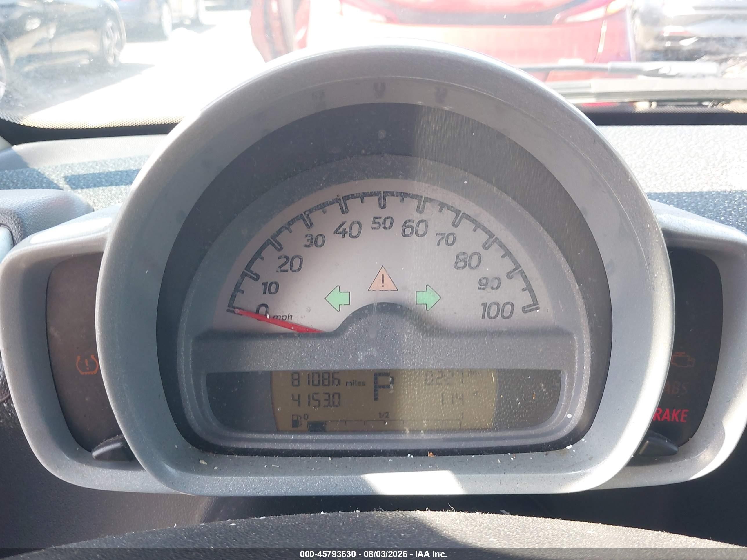 2009 Smart Fortwo VIN WMEEJ31X79K247356 IAAI salvage auction — Rear End, Salvage (Arizona), sold $850 on 2026-09-13 (photo 7)
