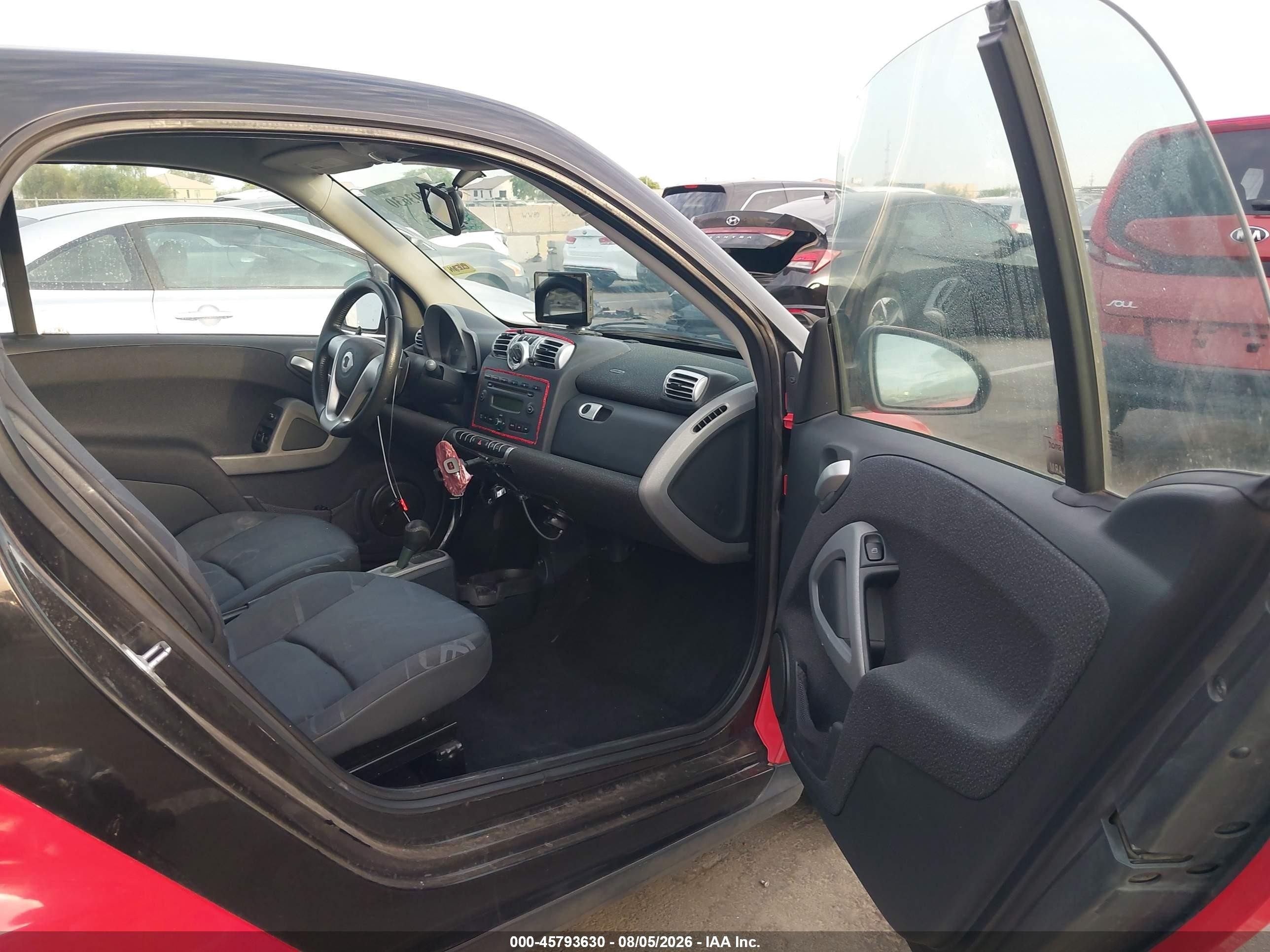 2009 Smart Fortwo VIN WMEEJ31X79K247356 IAAI salvage auction — Rear End, Salvage (Arizona), sold $850 on 2026-09-13 (photo 5)