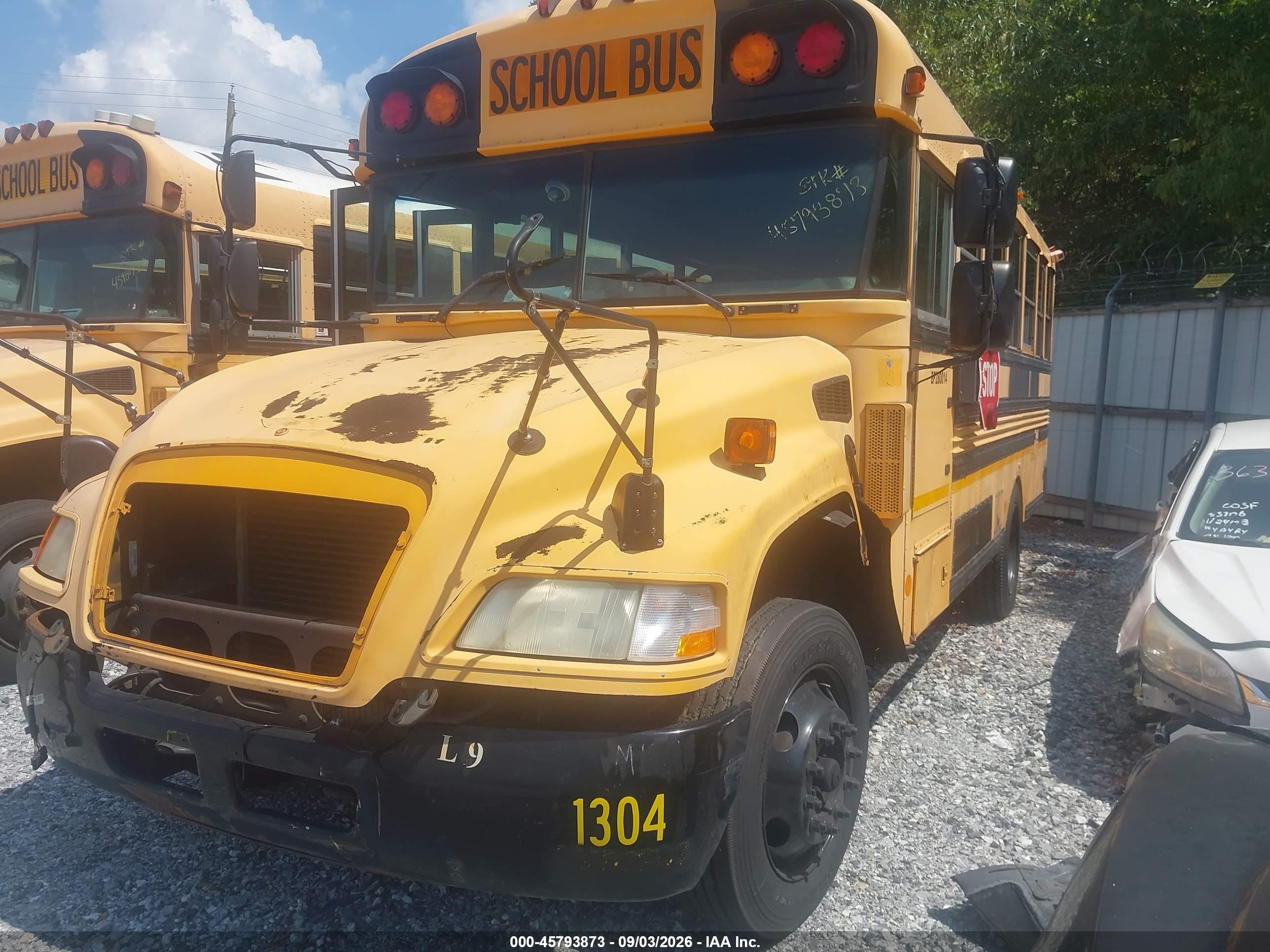 2011 Blue Bird School Bus / Transit Bus VIN 1BAKACPH9BF280014 IAAI salvage auction — Normal Wear, Clear (Georgia), sold $725 on 2026-09-30 (photo 2)