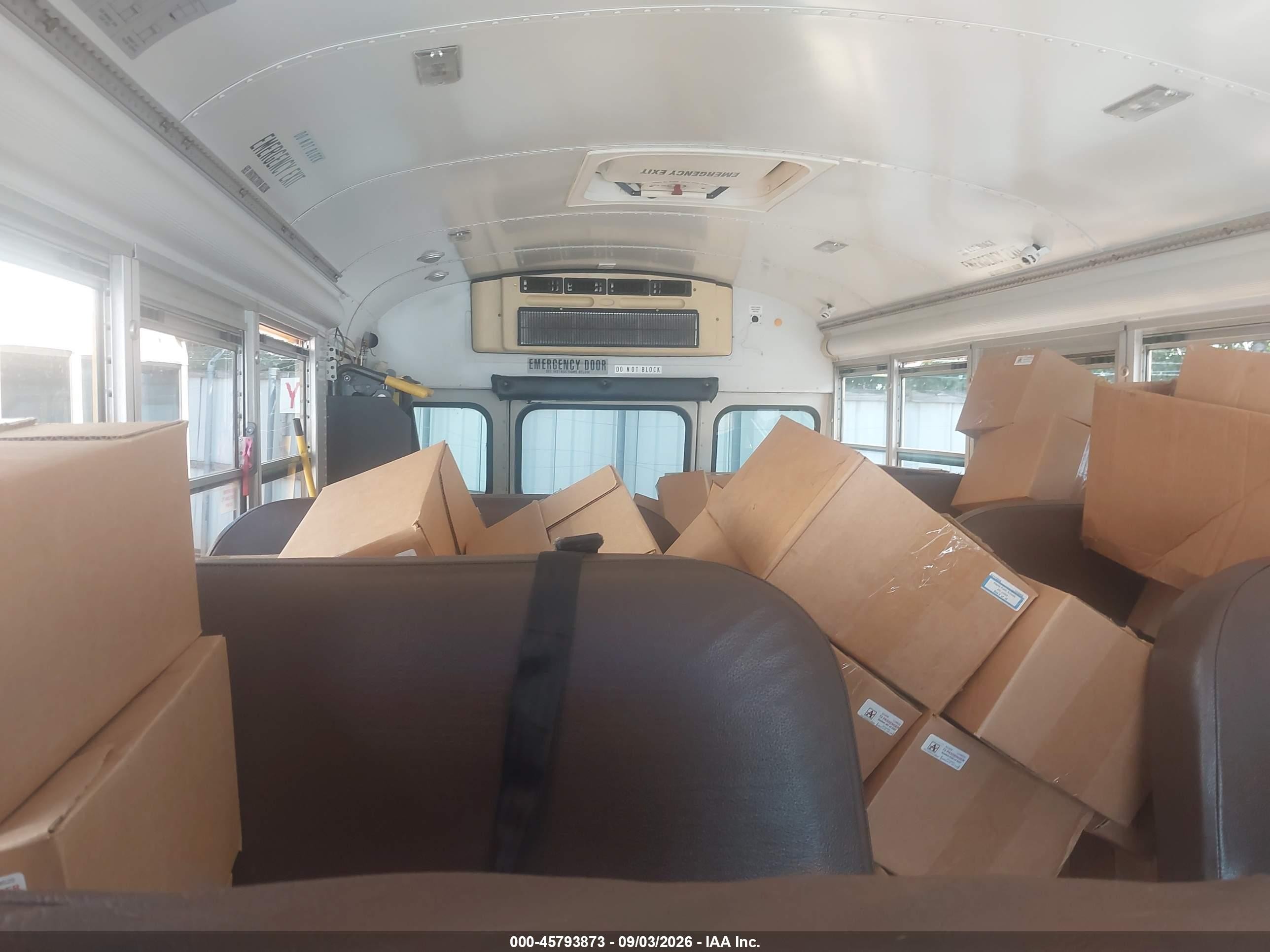 2011 Blue Bird School Bus / Transit Bus VIN 1BAKACPH9BF280014 IAAI salvage auction — Normal Wear, Clear (Georgia), sold $725 on 2026-09-30 (photo 5)