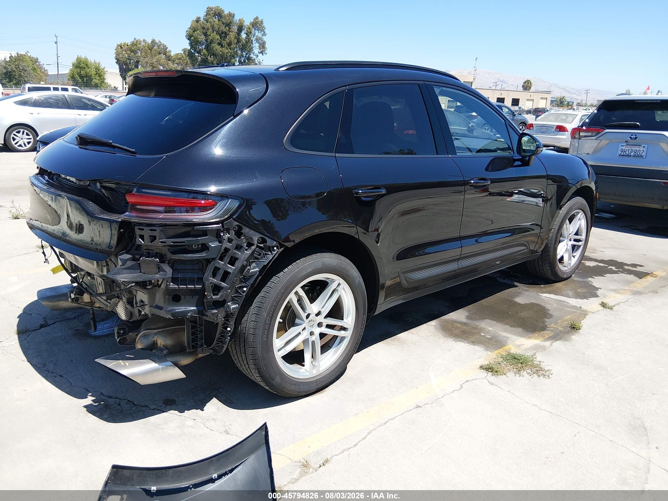 2024 Porsche Macan VIN WP1AA2A53RLB16469 IAAI salvage auction — Rear End, Salvage (California), sold $27,850 on 2026-08-17 (photo 4)