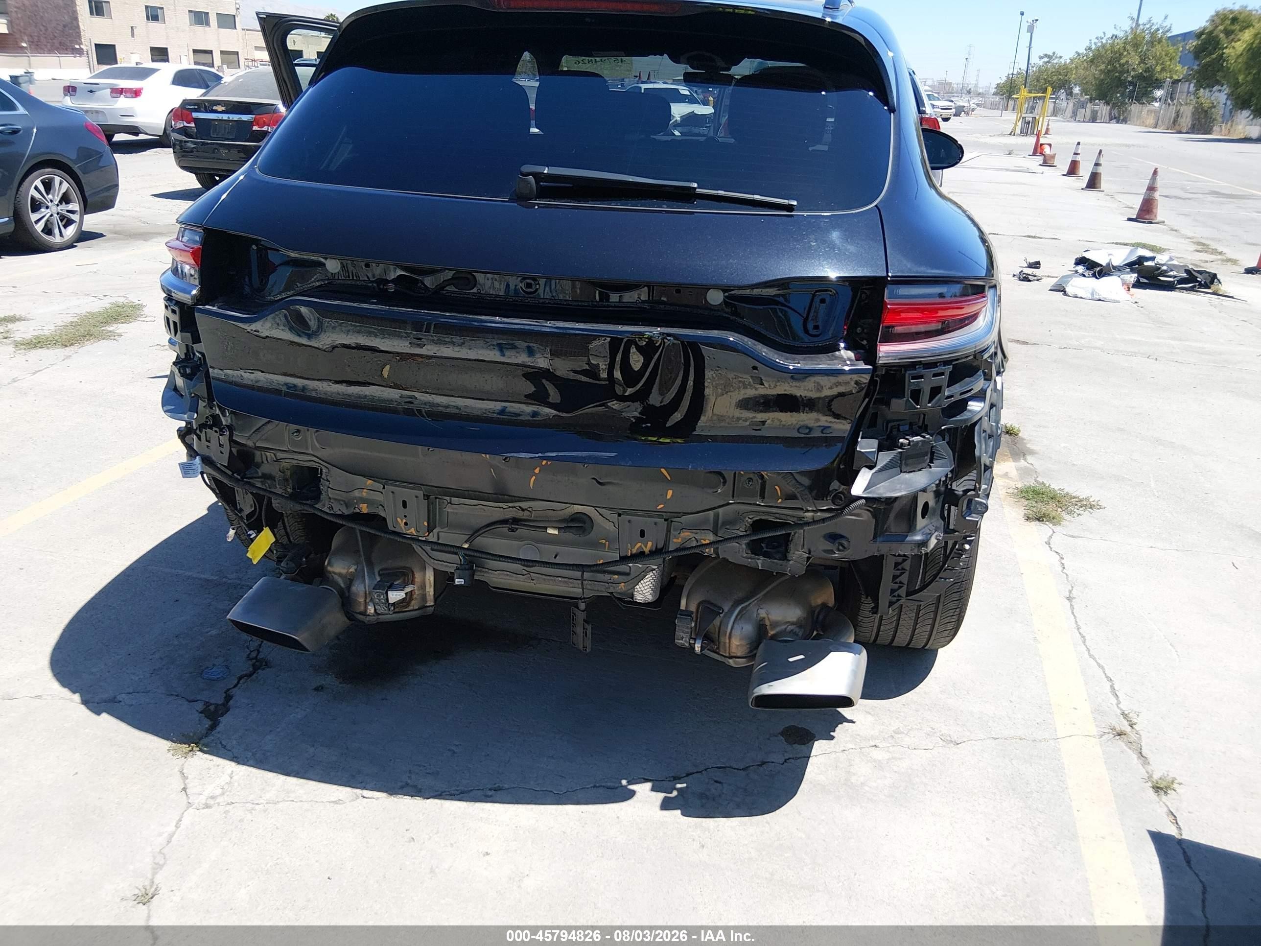 2024 Porsche Macan VIN WP1AA2A53RLB16469 IAAI salvage auction — Rear End, Salvage (California), sold $27,850 on 2026-08-17 (photo 6)