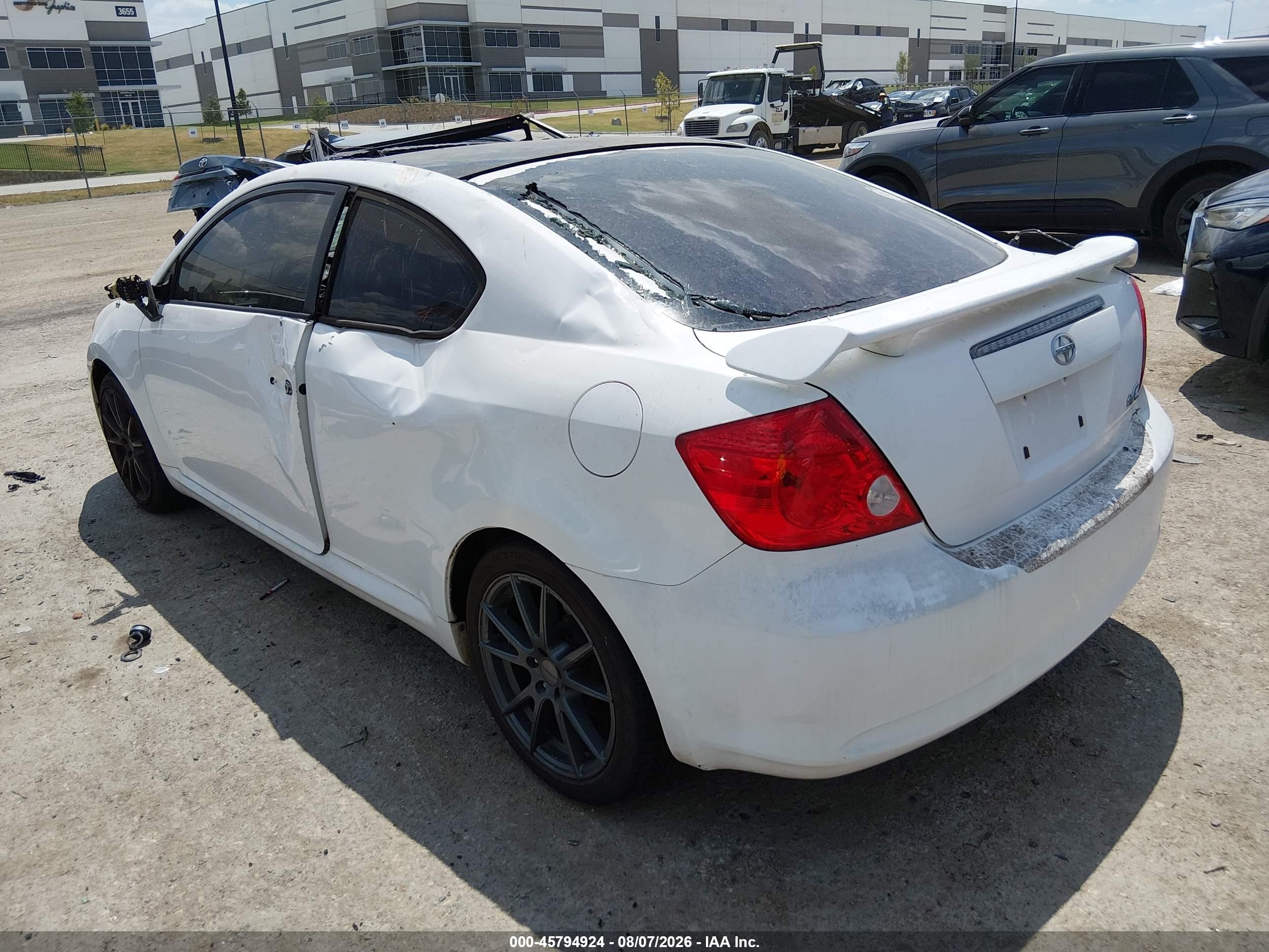 2005 Scion Tc VIN JTKDE167250052310 IAAI salvage auction — Top/Roof, Salvage (Texas), sold $225 on 2026-09-08 (photo 3)