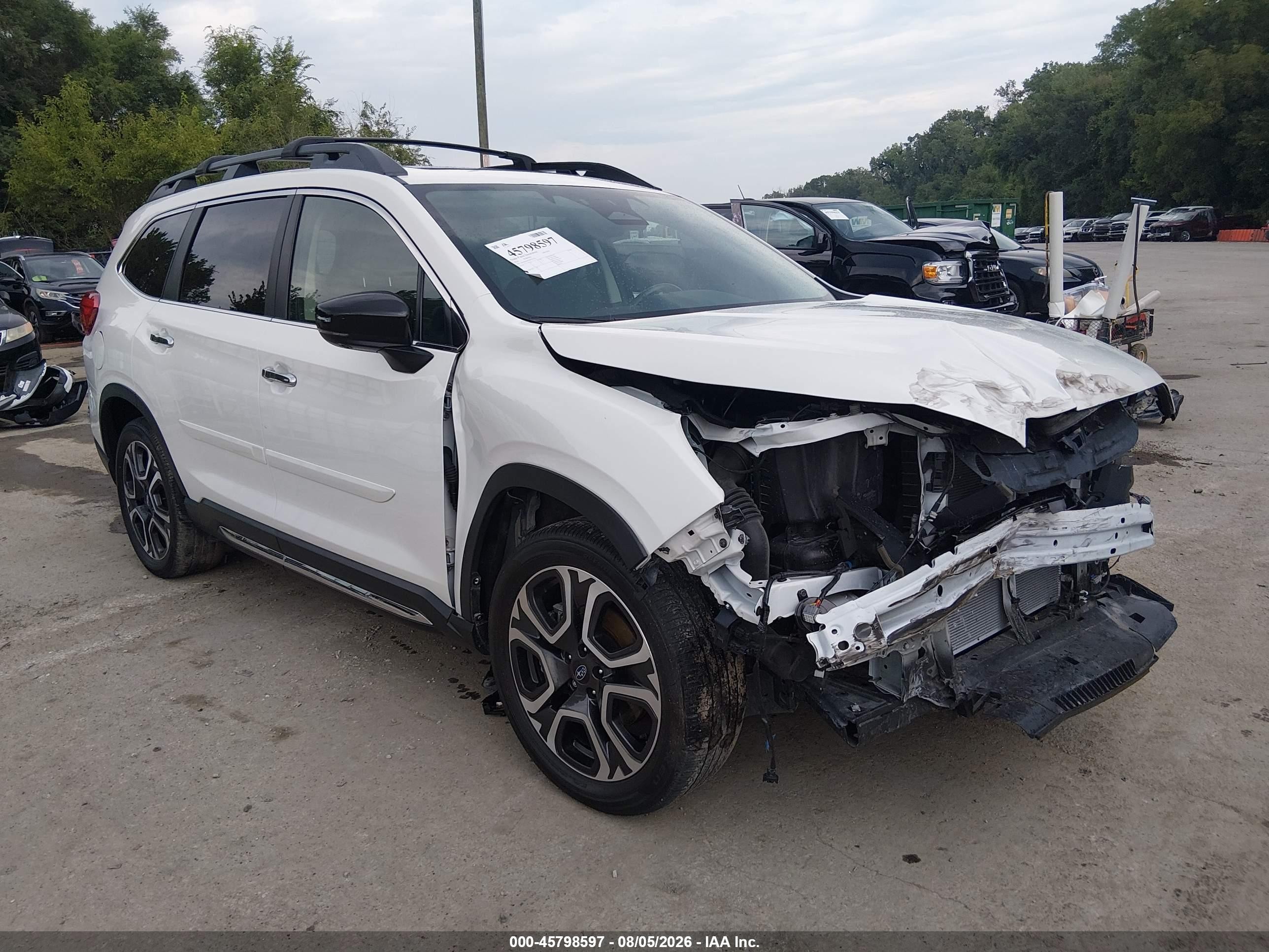 2024 Subaru Ascent VIN 4S4WMAWD4R3412296 — IAAI salvage auction photo