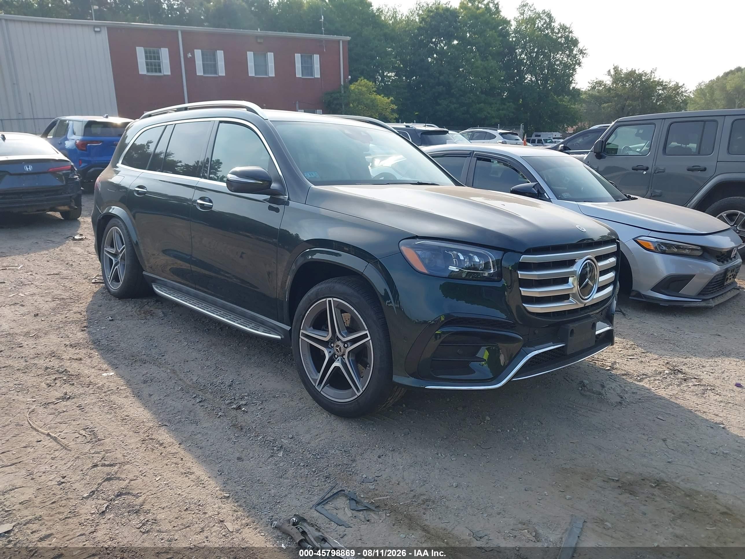 2025 Mercedes-Benz GLS-Class VIN 4JGFF5KE8SB295589 — IAAI salvage auction photo