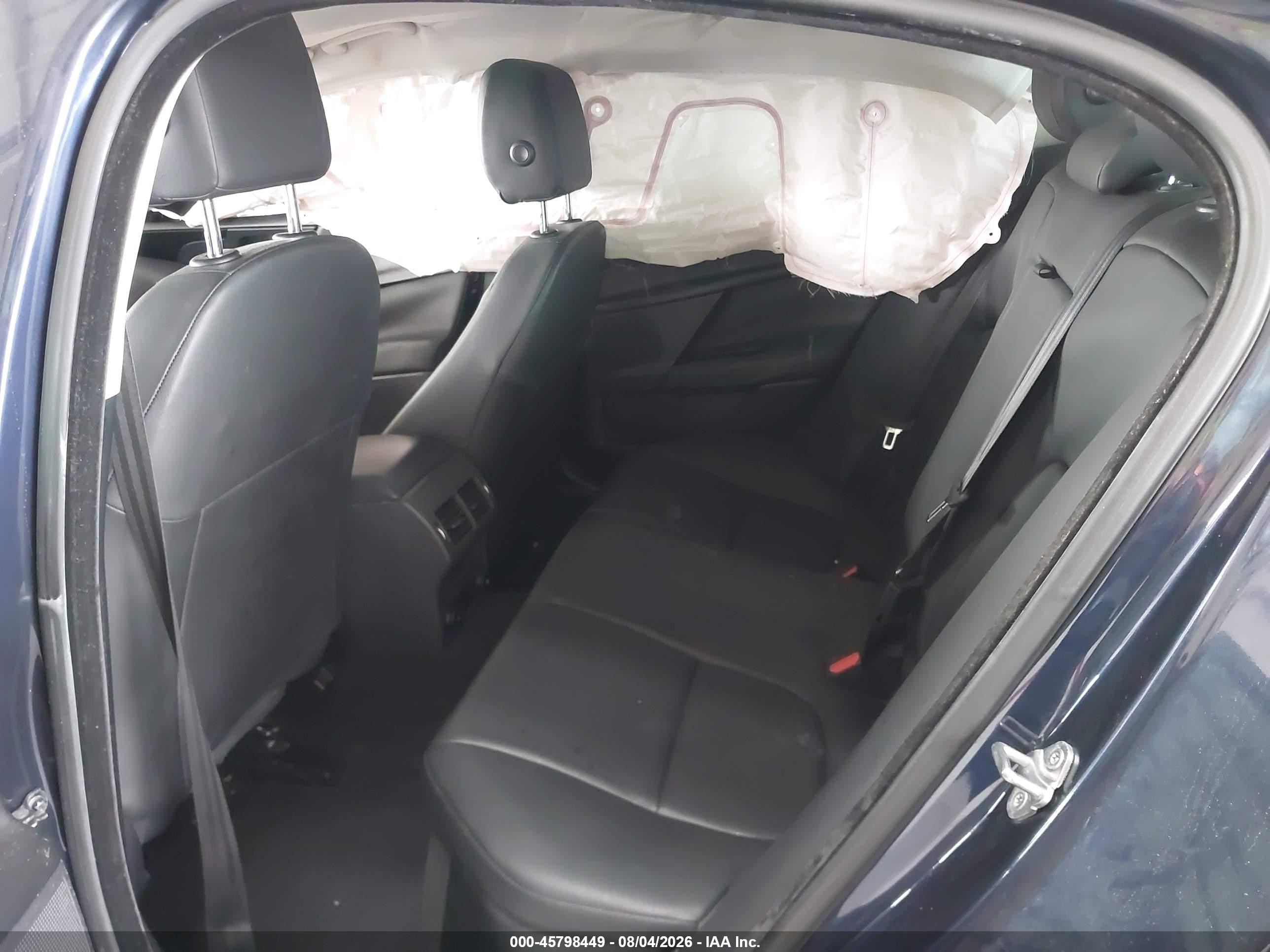2018 Jaguar Xe VIN SAJAR4FX1JCP34833 IAAI salvage auction — Side, Rebuildable (Florida), sold $650 on 2026-09-09 (photo 8)