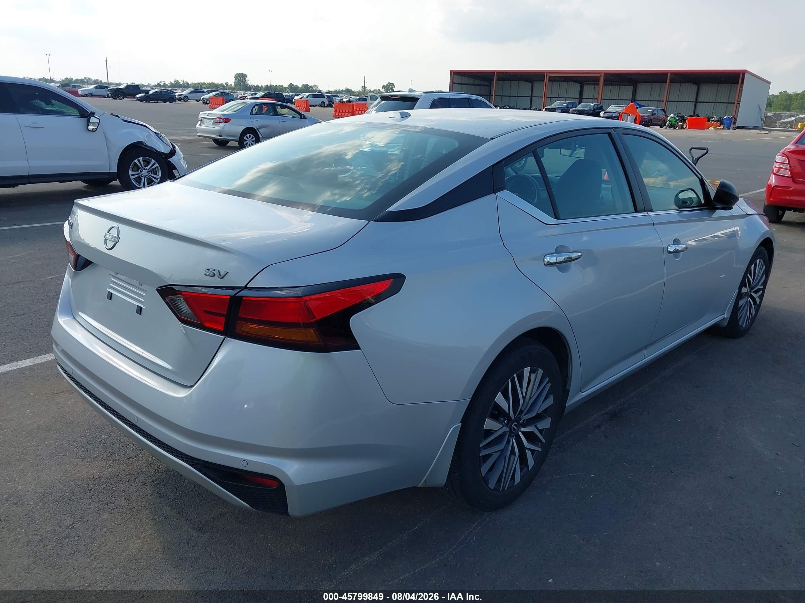 2024 Nissan Altima VIN 1N4BL4DVXRN331591 — IAAI salvage auction photo