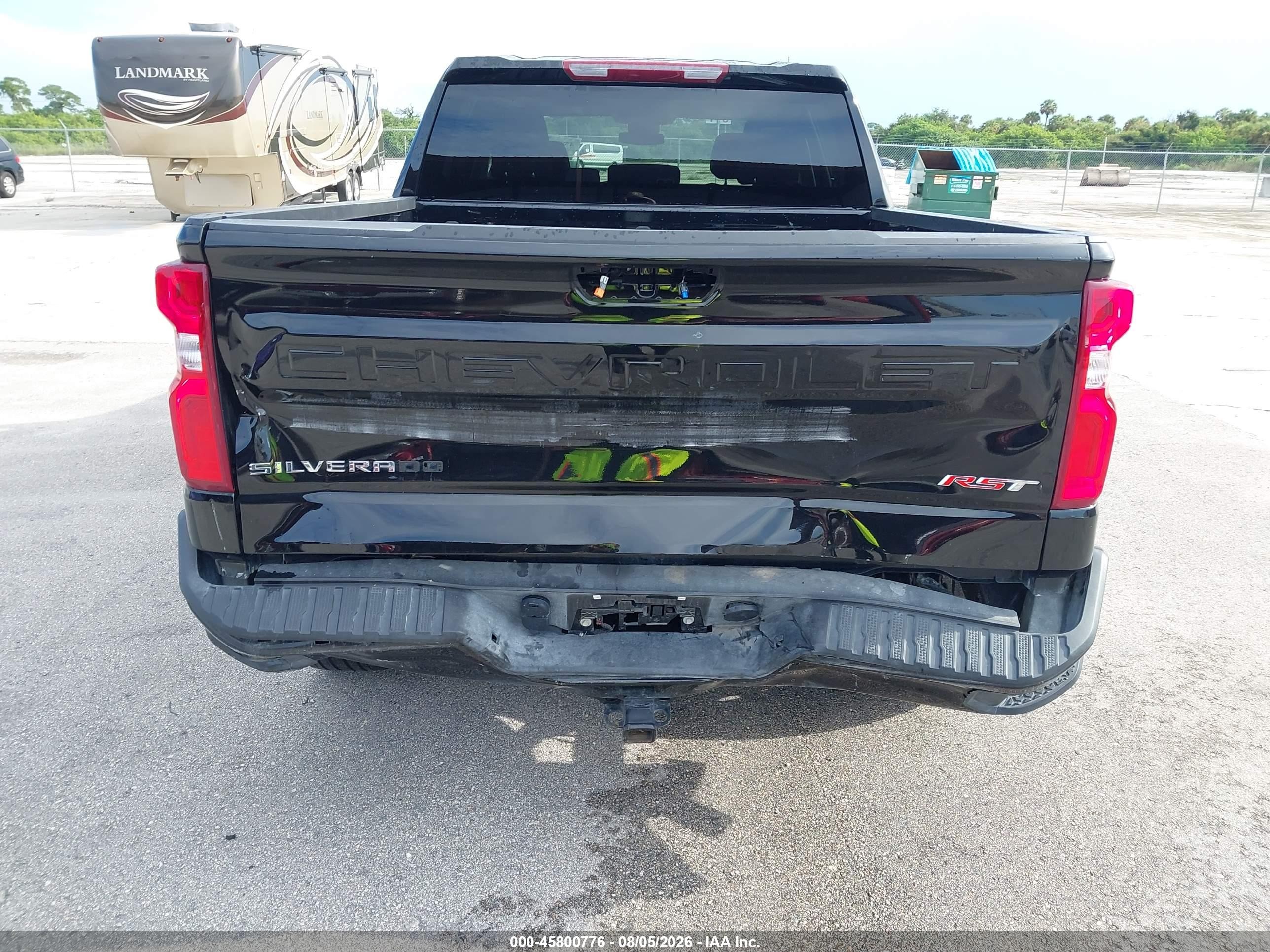 2026 Chevrolet Silverado VIN 1GCUKEED6TZ174711 IAAI salvage auction — Rear End, Enterprise Vehicles Clear Only (Georgia), sold $23,100 on 2026-08-10 (photo 6)