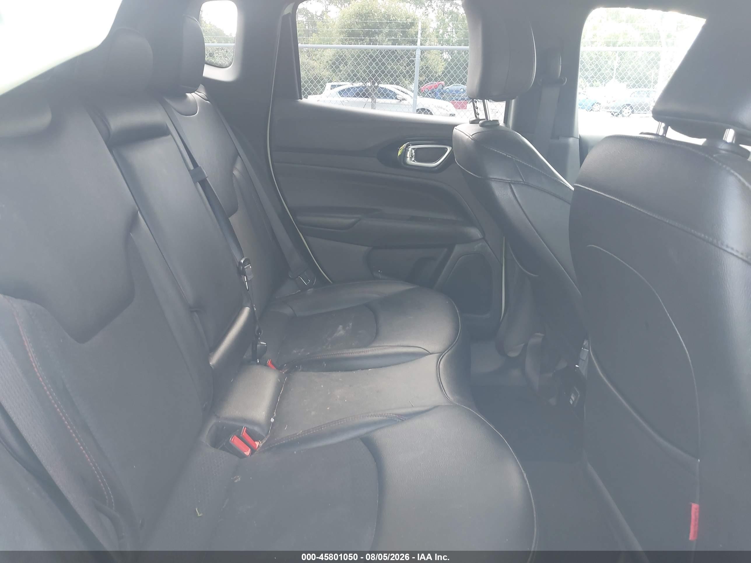 2025 Jeep Compass VIN 3C4NJDDN3ST532669 IAAI salvage auction — Front End, Rebuildable (Florida), sold $4,975 on 2026-09-10 (photo 8)